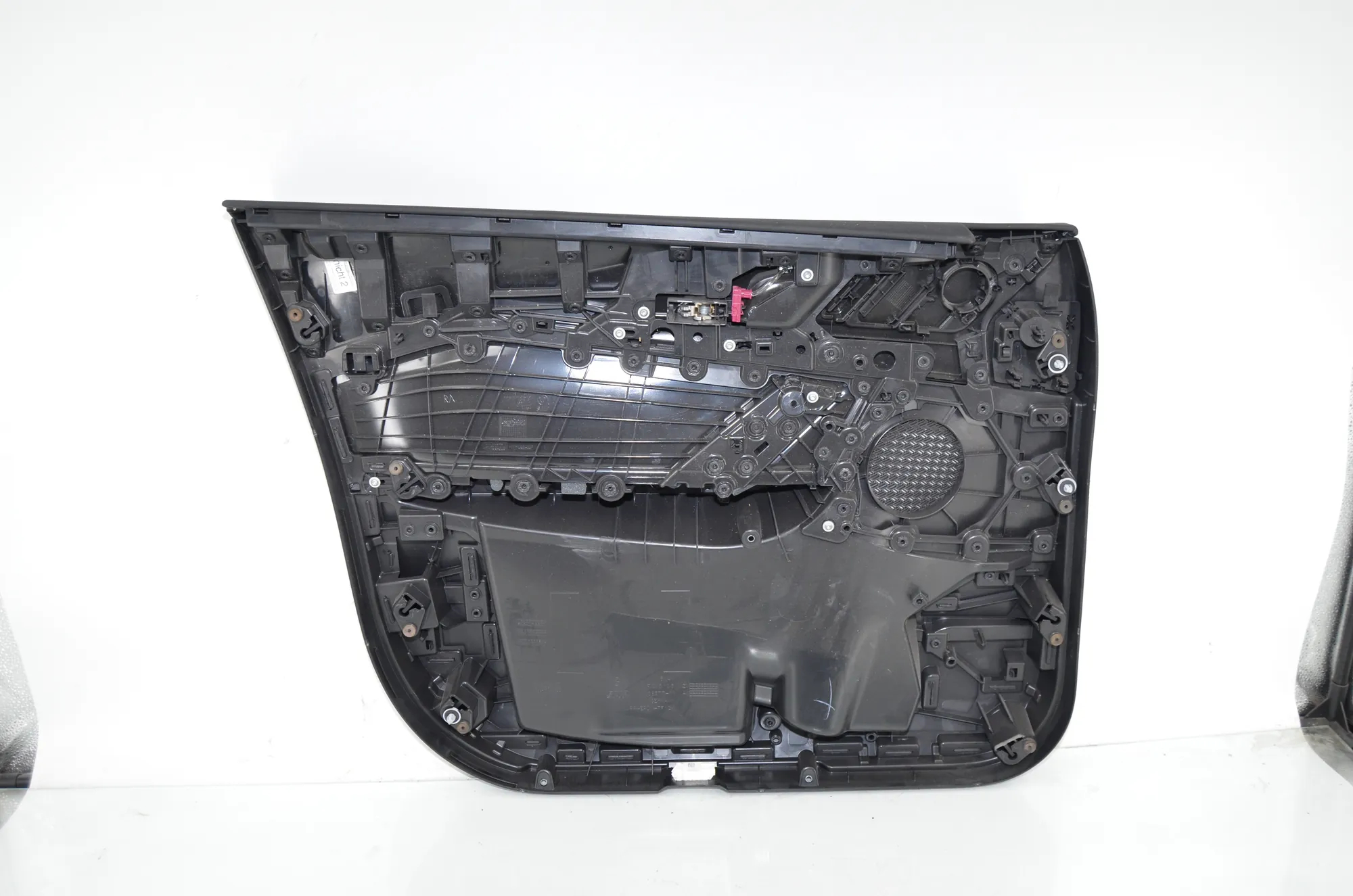 Front Right Door Panel – OEM F015105 · BMW X1 (U11) BMW X1 (U11) BMW X1 (U11) sDrive 18 i 2022 – 3