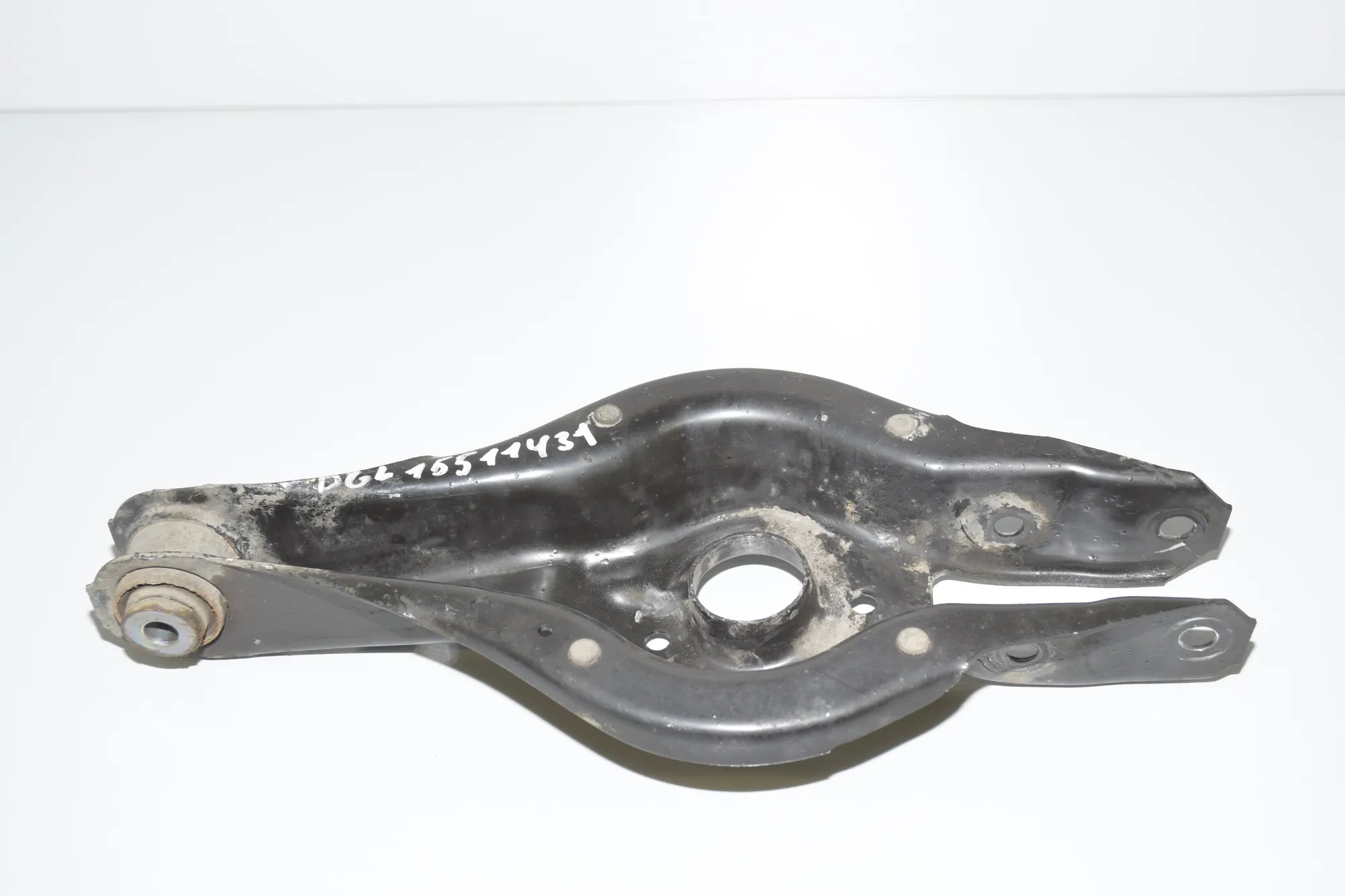 Rear Right Lower Control Arm – OEM 6792541 · BMW 3 (F30, F80) 320 d Efficient Dynamics 2012 – 2