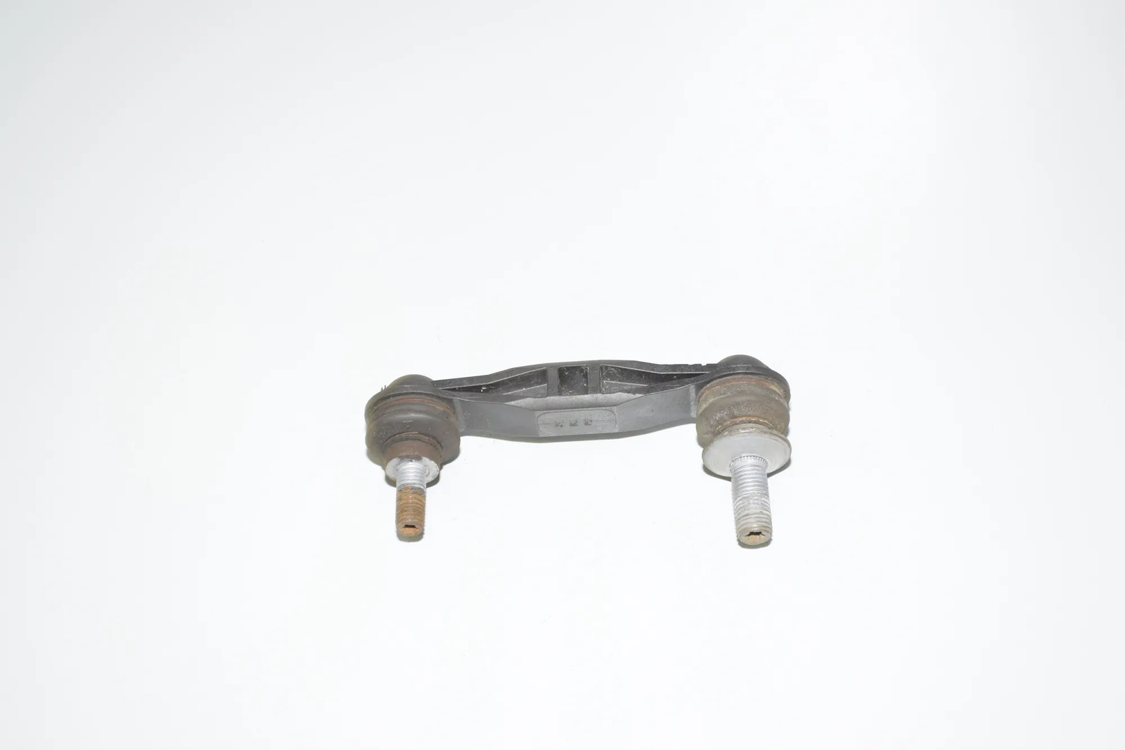 Rear Left Stabilizer Link – OEM 33556777635 · BMW 5 (F10) 525 d 2010 – 4