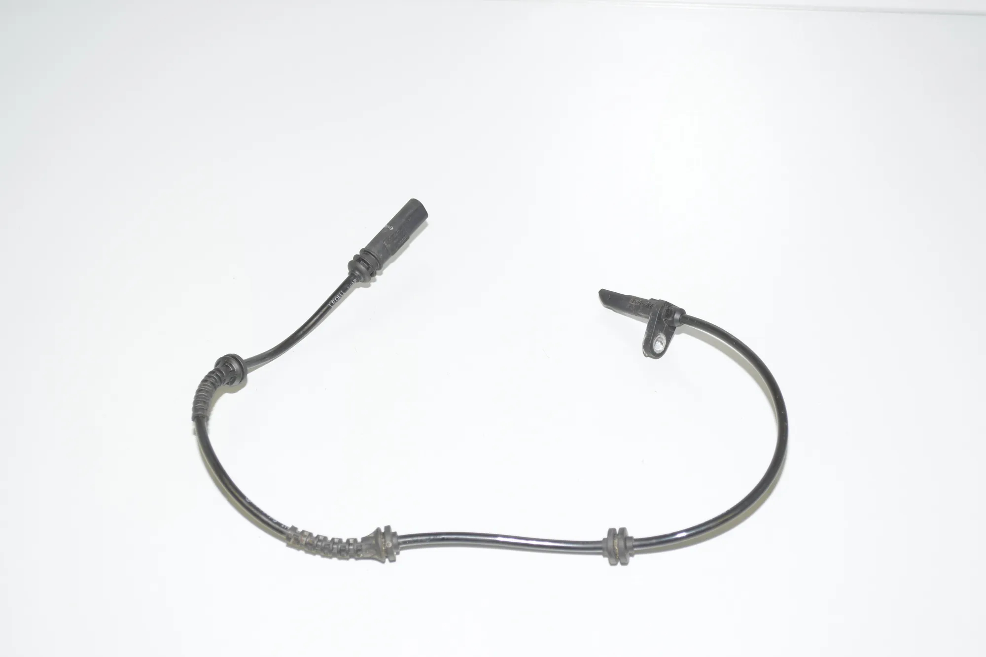 Rear Right ABS Sensor – OEM 0265008232 · BMW 5 (F10) 525 d 2010 – 4