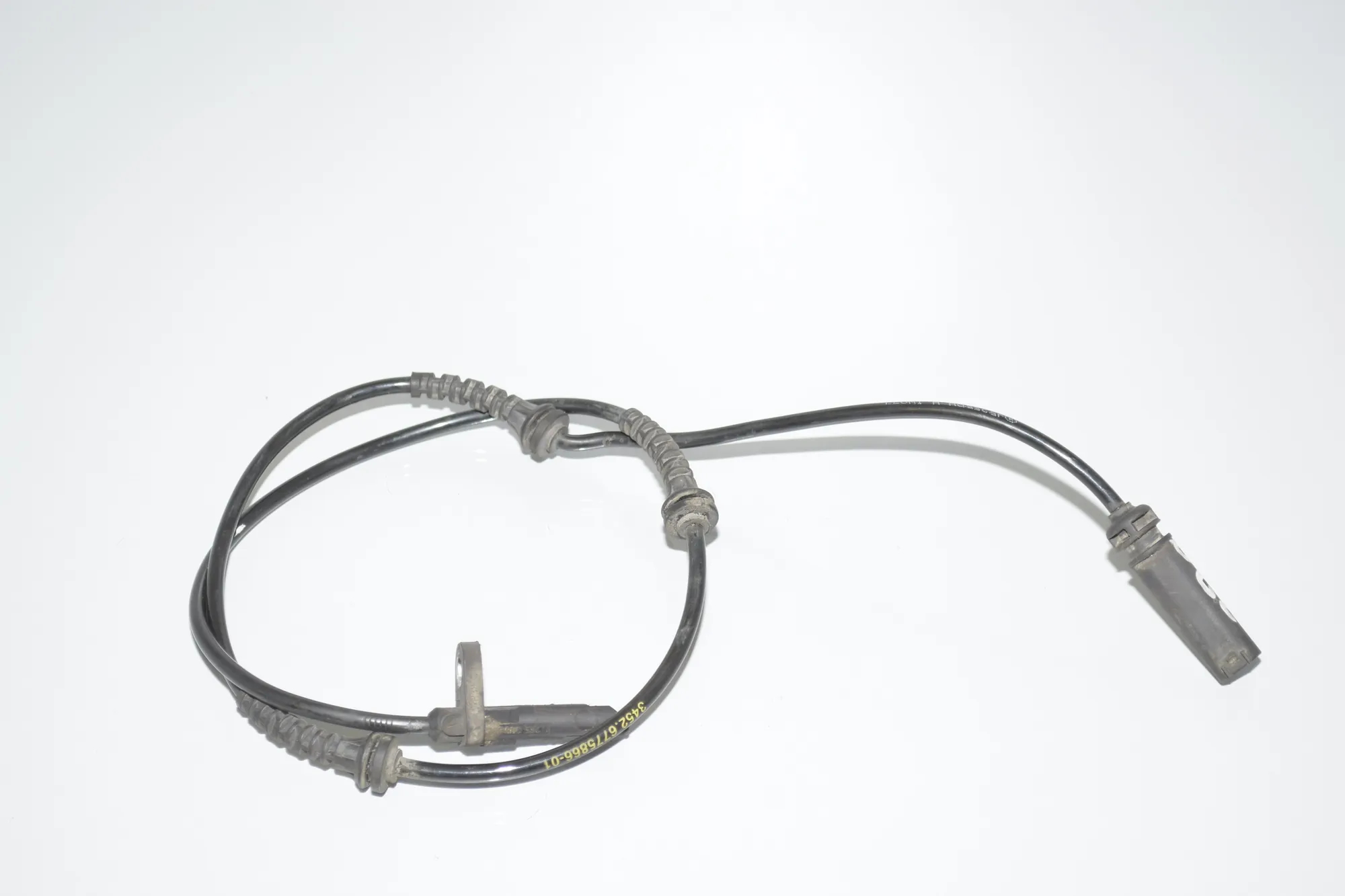 Rear Right ABS Sensor – OEM 6775866 · BMW 5 Touring (F11) 530 d 2012 – 4