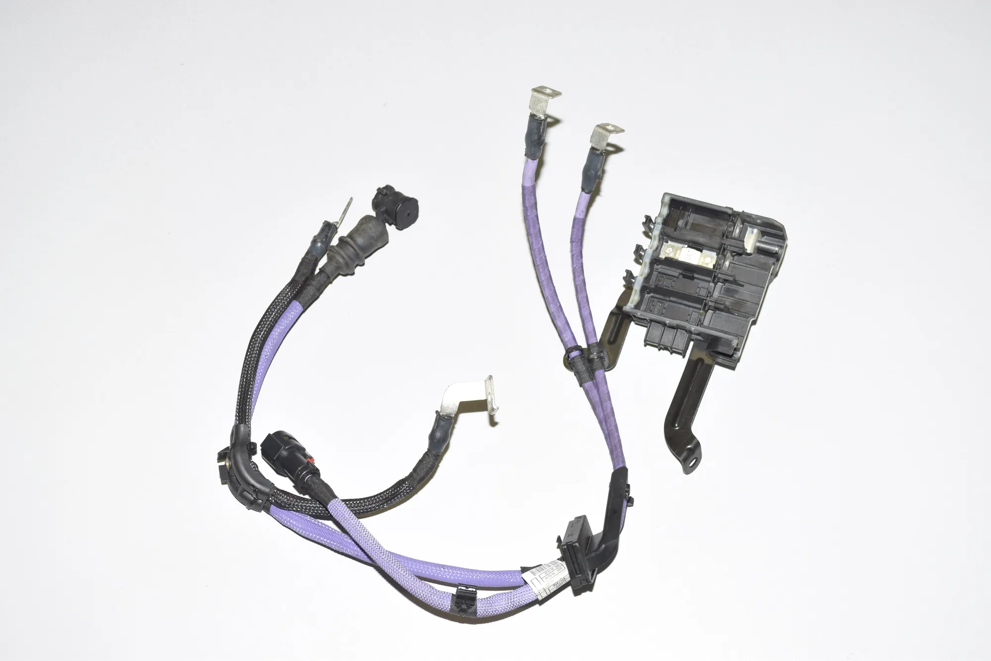Engine Cable Harness – OEM 61128795683 · BMW 5 (G30) BMW 5 (G30) 520 d 2020