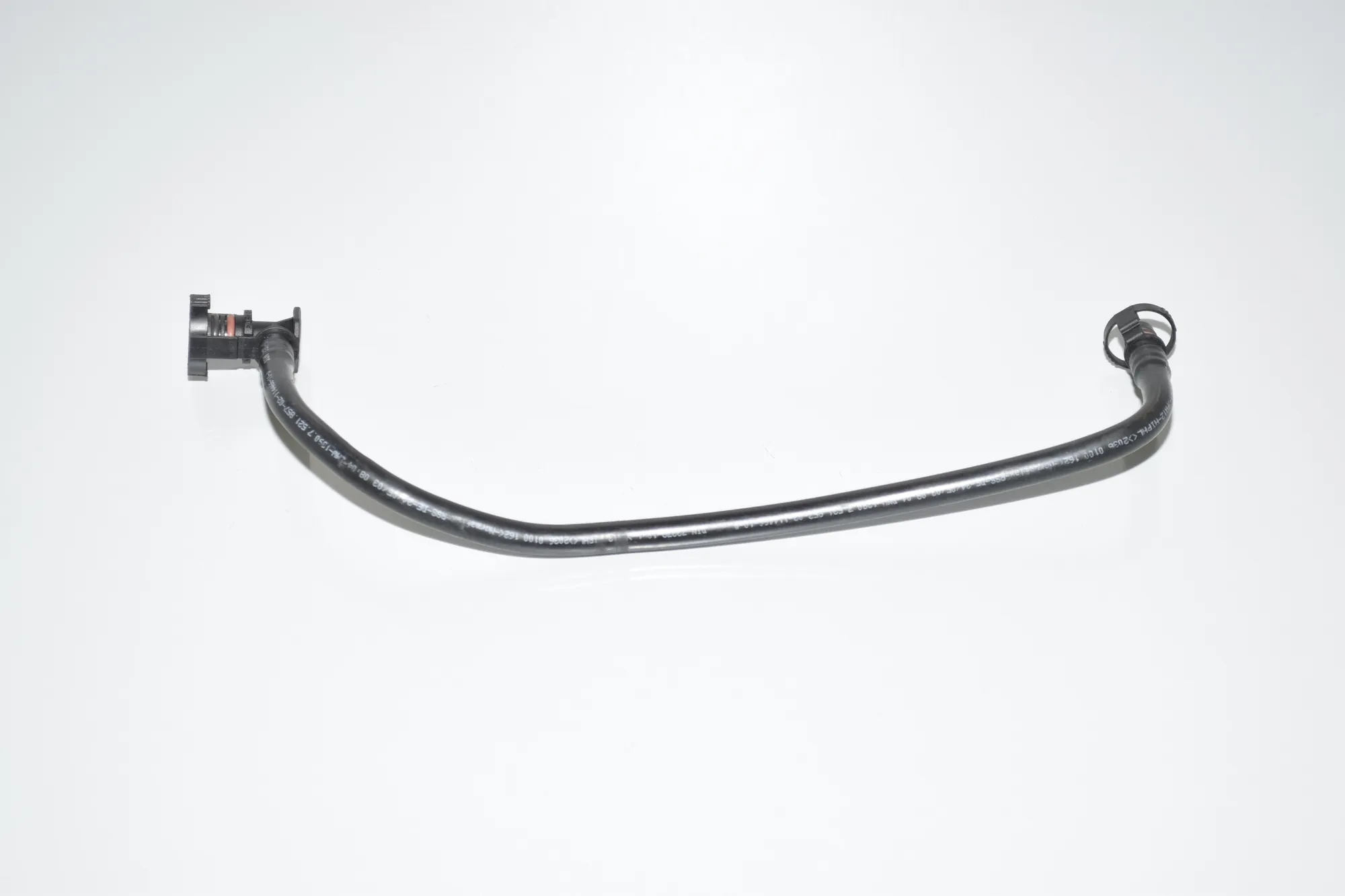 Vacuum Tube – OEM 13907521857 · BMW 5 (E60) BMW 5 (E60) 520 i 2003