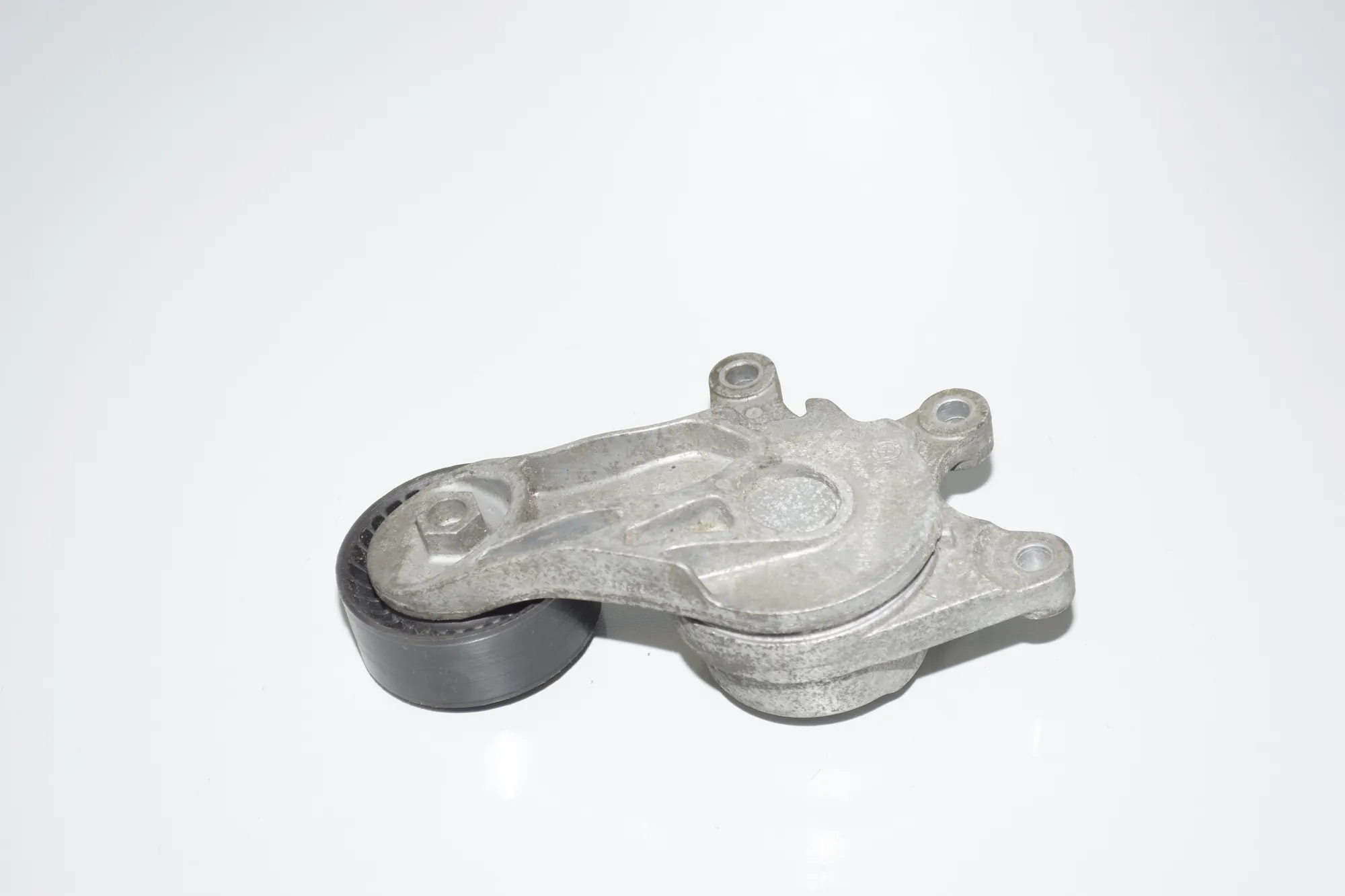 Belt Tensioner – OEM 11287594969 · BMW 3 (F30, F80) BMW 3 (F30, F80) 320 i 2011 – 3