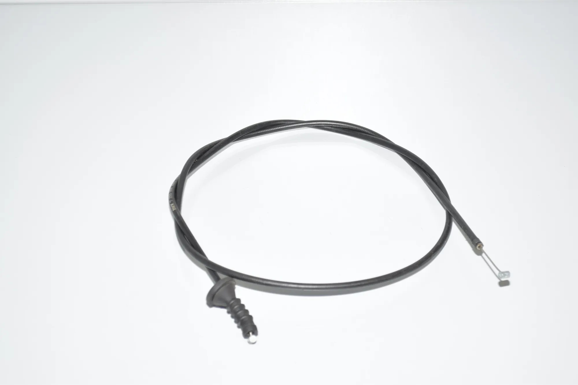 Bonnet Lock Cable – OEM 51237255801 · BMW 6 Cabrio (F12) BMW 6 Cabrio (F12) 640 d 2011 – 2
