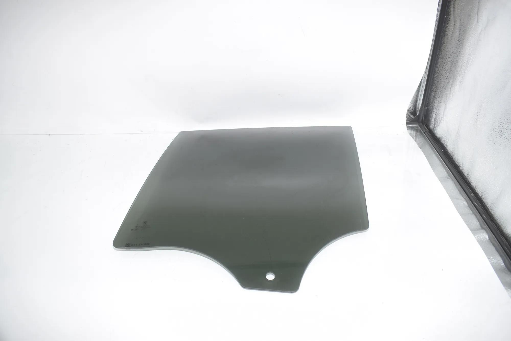Rear Left Door Window · BMW iX3 (G08) BMW iX3 (G08) Electric (286 HP) 2020