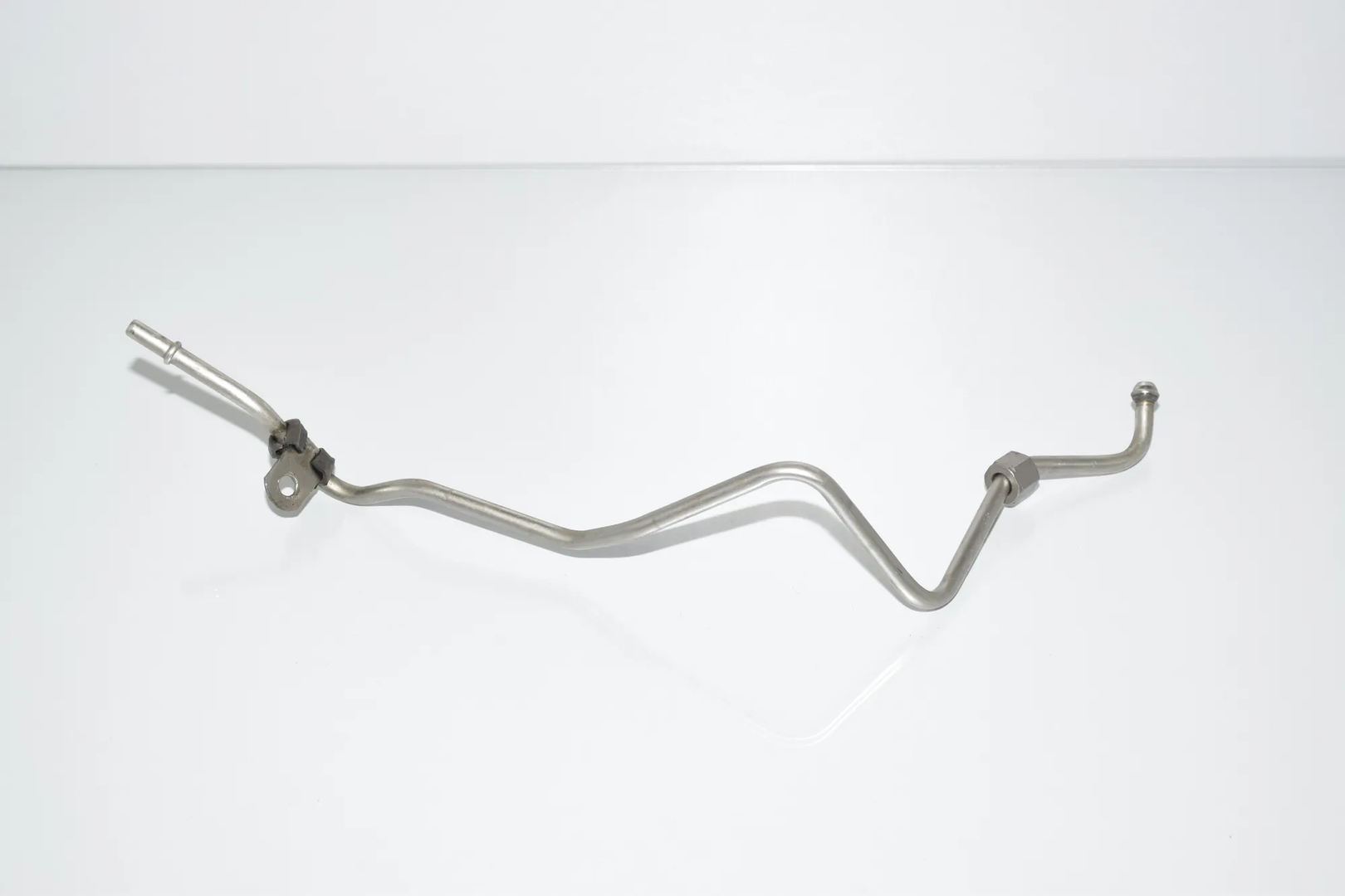 Fuel Pipe – OEM 7585415 · BMW 3 3 (F30, F80) (2011 - 2019) 320 i (2011 - 2018, 2.0 L, 135 kW) 2011 – 4
