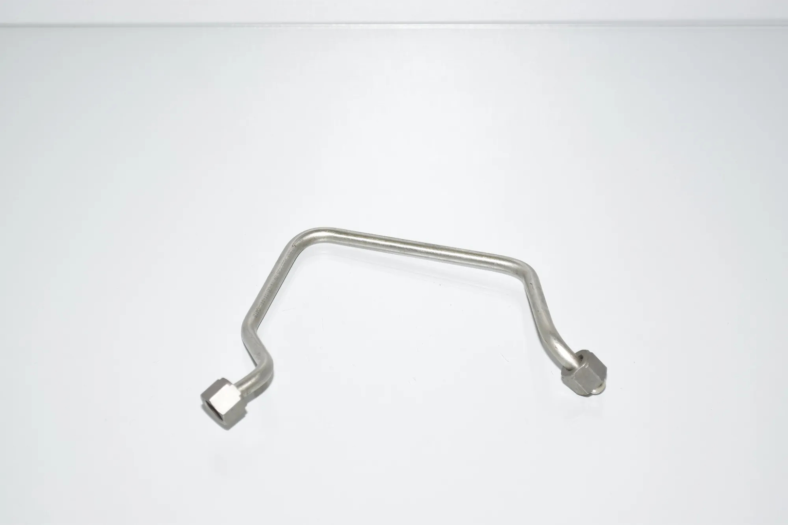Fuel Pipe – OEM 13537585426 · BMW 3 3 (F30, F80) (2011 - 2019) 320 i (2011 - 2018, 2.0 L, 135 kW) 2012 – 3