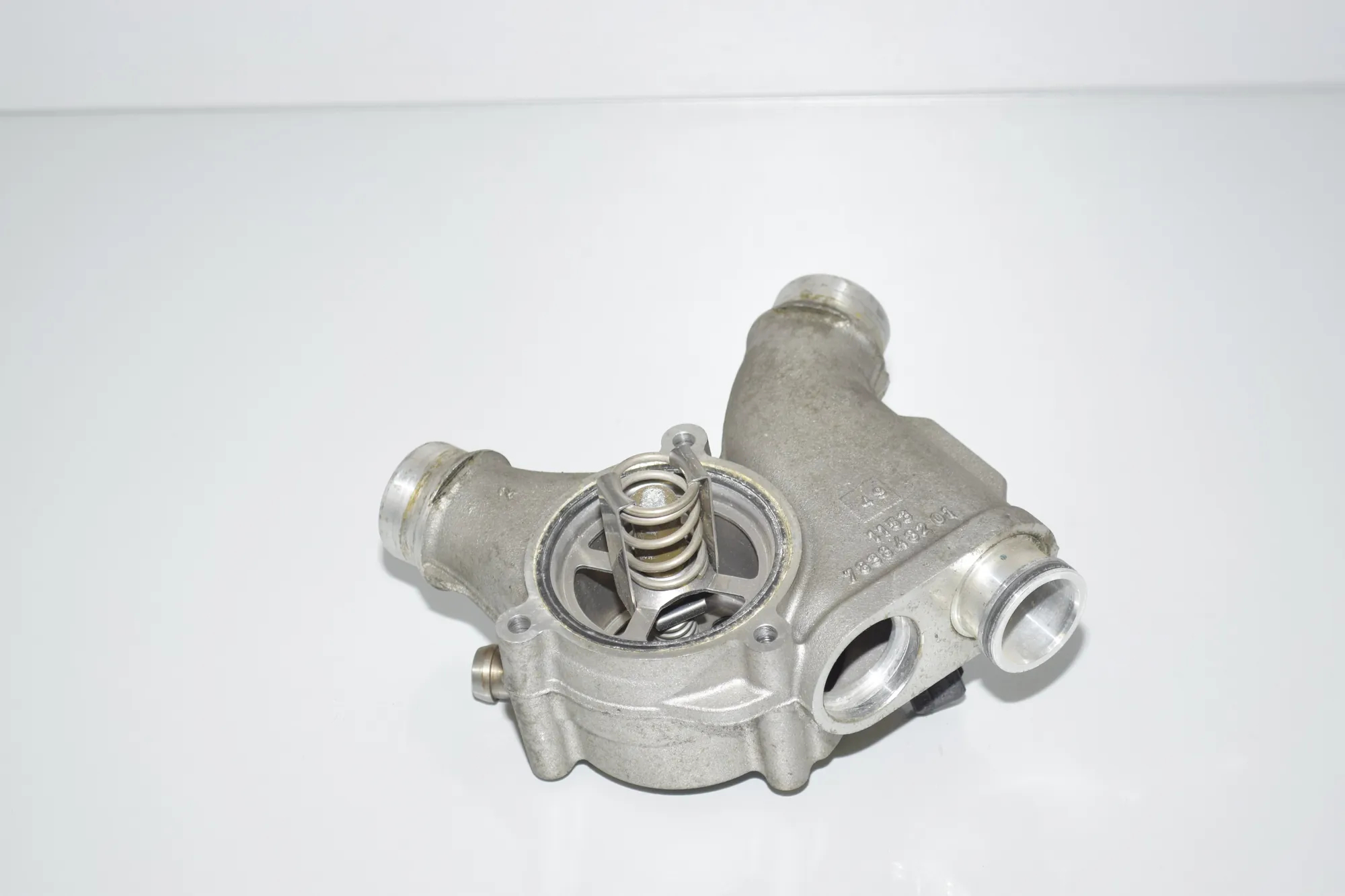 Thermostat – OEM 7838482 · BMW 3 Coupe (E92) BMW 3 Coupe (E92) M 2007 – 4