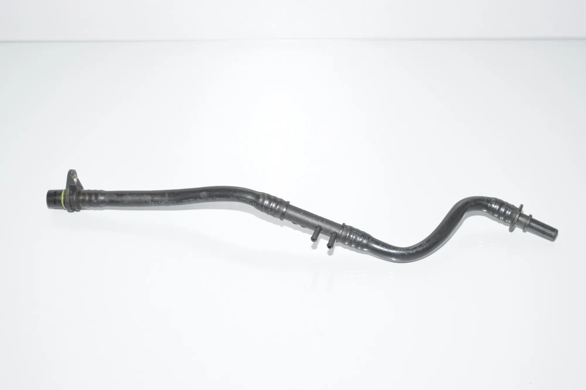 Vacuum Tube – OEM 11667800346 · BMW 7 (F01, F02) BMW 7 (F01, F02) 730 d 2009 – 3