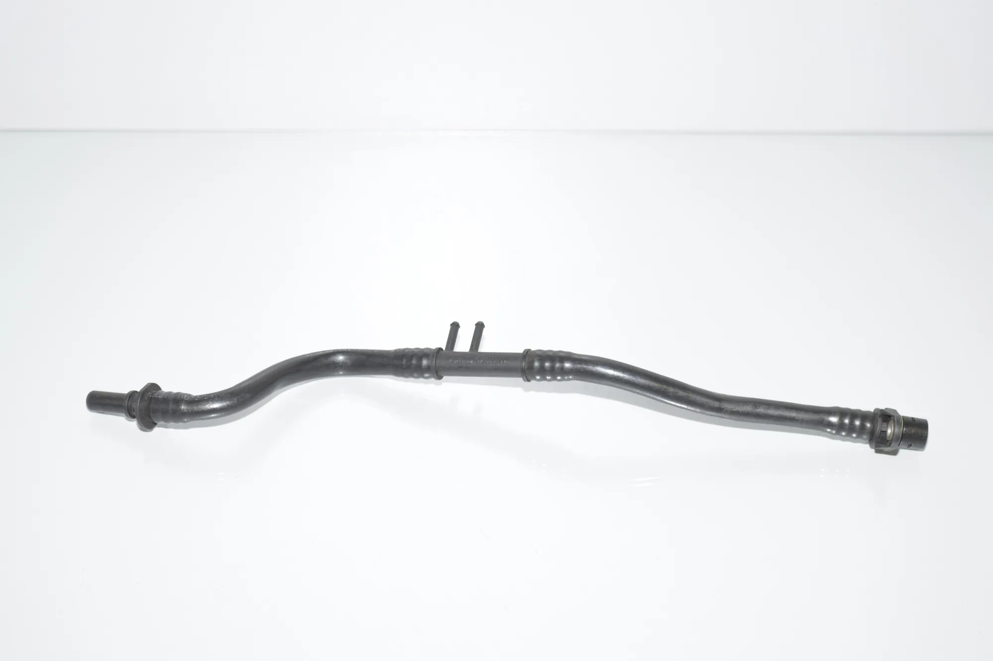 Vacuum Tube – OEM 11667800346 · BMW 7 (F01, F02) BMW 7 (F01, F02) 730 d 2009