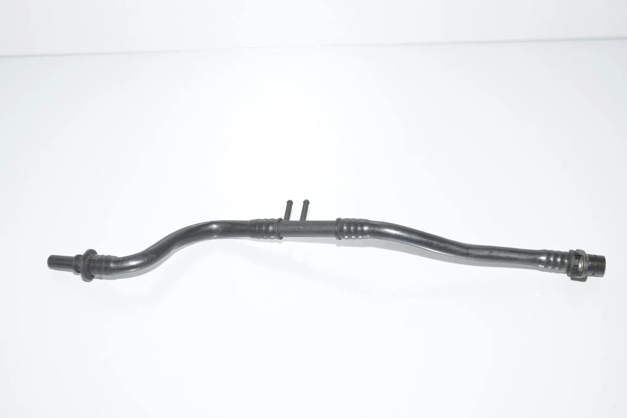 Vacuum Tube – OEM 11667800346 · BMW 7 (F01, F02) BMW 7 (F01, F02) 730 d 2009 – 2