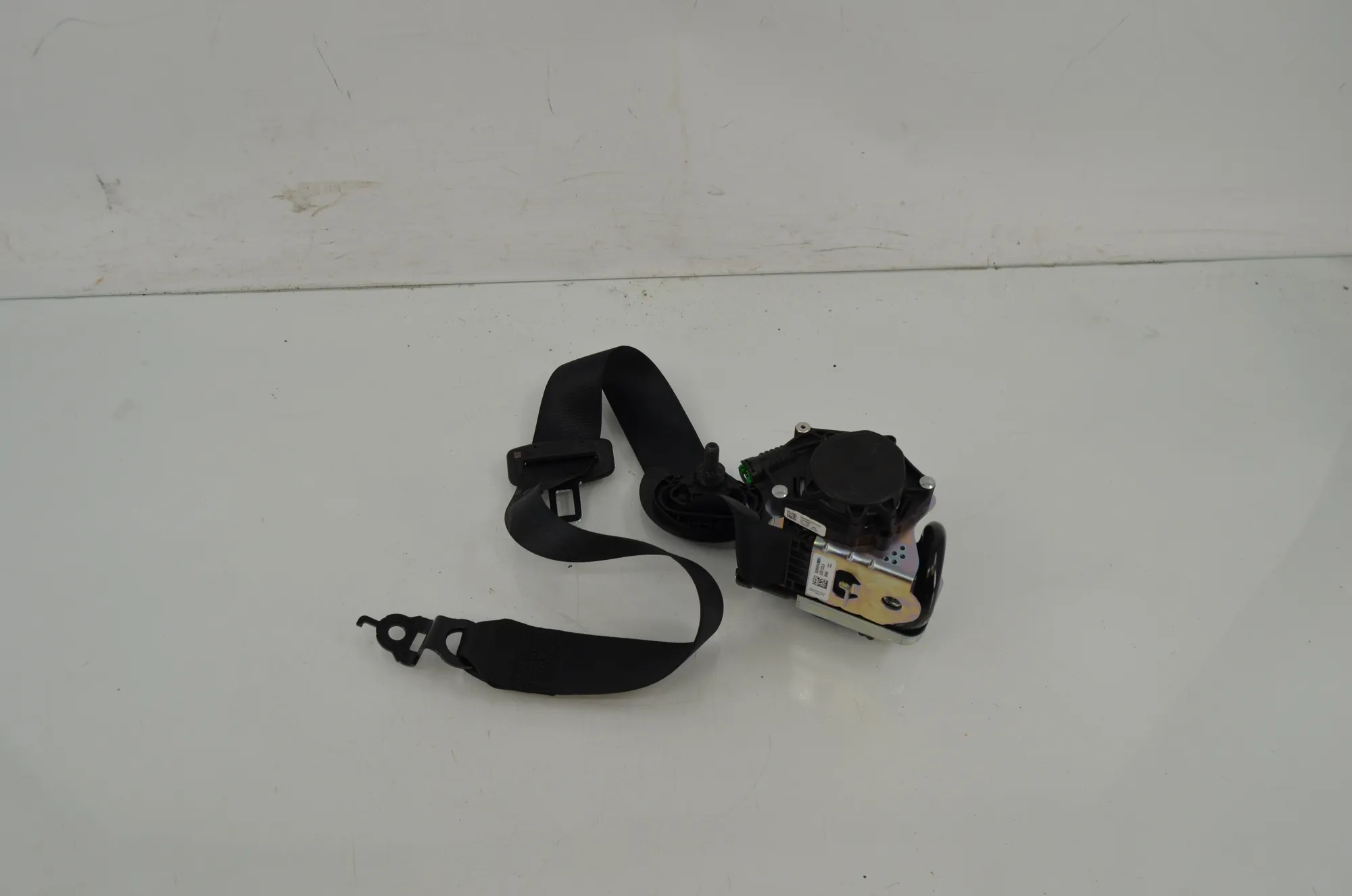 Front Right Seatbelt – OEM 6959458 · BMW X1 (U11) BMW X1 (U11) BMW X1 (U11) IX1 2023 – 3
