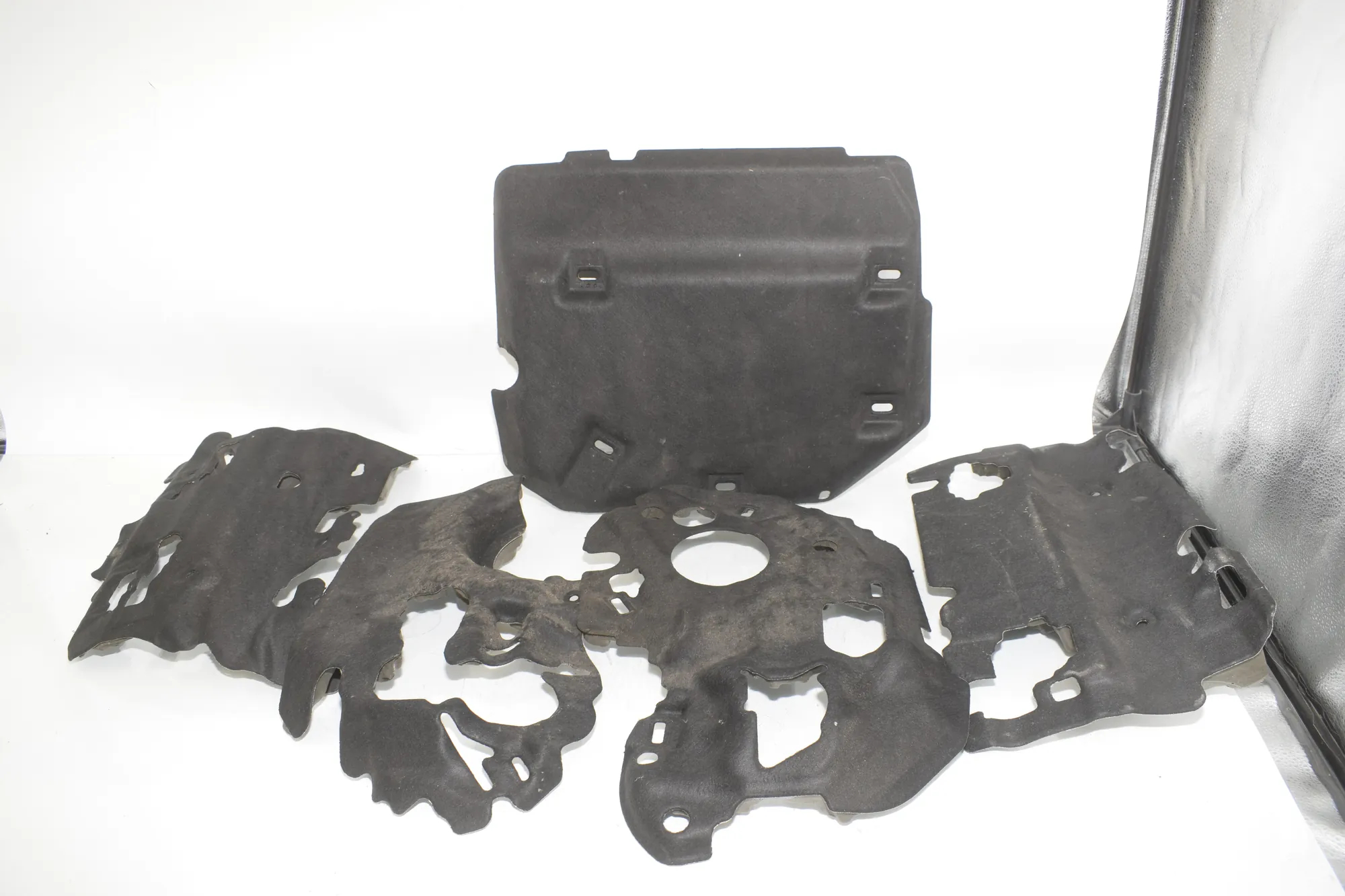 Sound Insulation – OEM 8744249 · BMW i4 (G26) BMW i4 (G26) eDrive35 2022 – 2