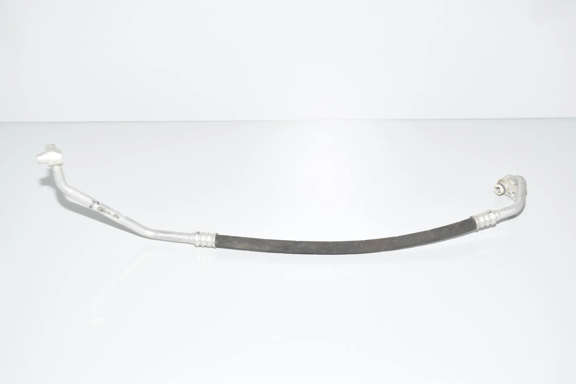 A/C Air Con Hose Pipe – OEM 64539212082 · BMW 3 (F30, F80) BMW 3 (F30, F80) 316 d 2011
