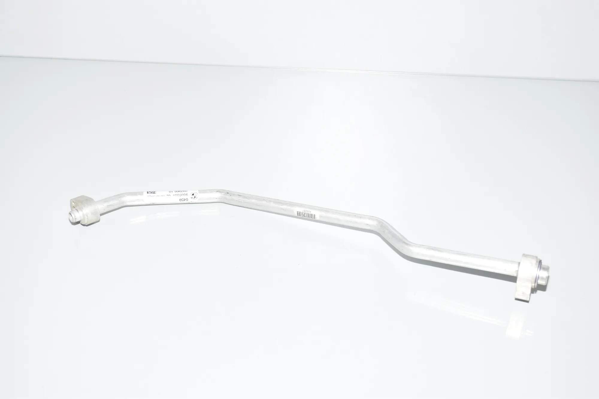 A/C Air Con Hose Pipe – OEM 64509331557 · BMW i3 (I01) BMW i3 (I01) Electric 2015 – 3