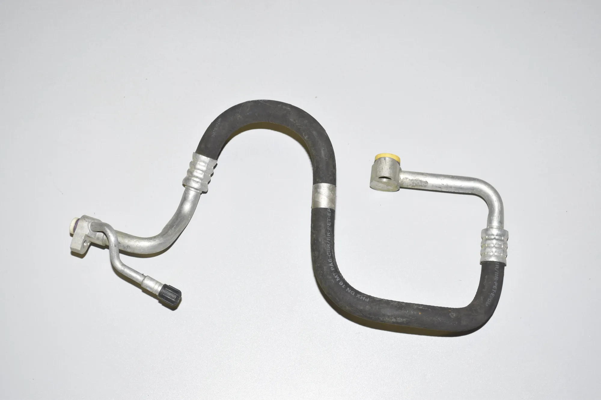 A/C Air Con Hose Pipe – OEM 64509232585 · BMW 3 (E90) BMW 3 (E90) 316 d 2010