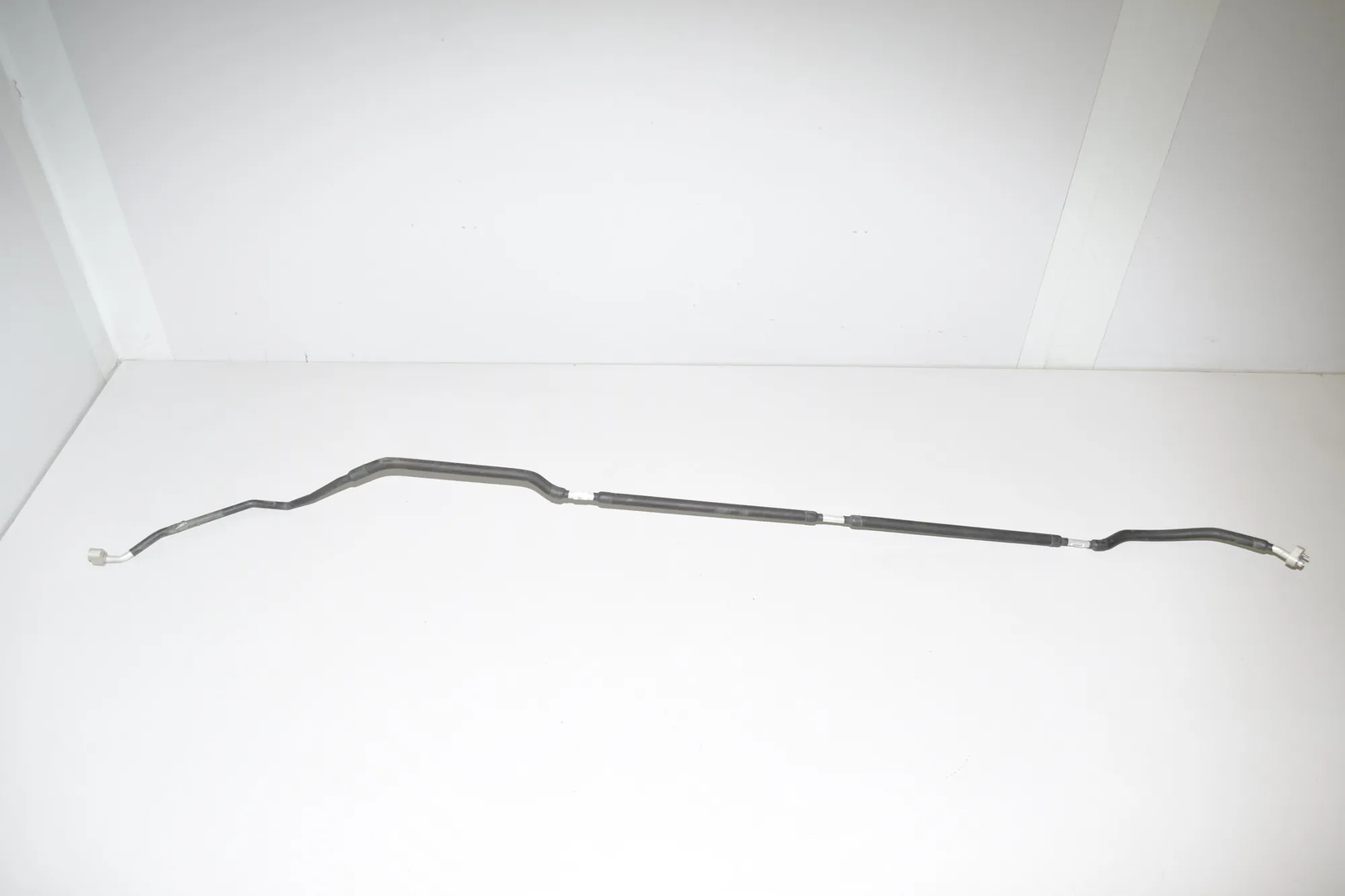 A/C Air Con Hose Pipe – OEM 64509296786 · BMW I3 i3 (I01) (2013 - 2021) Electric (2013 -, 75 kW) 2015