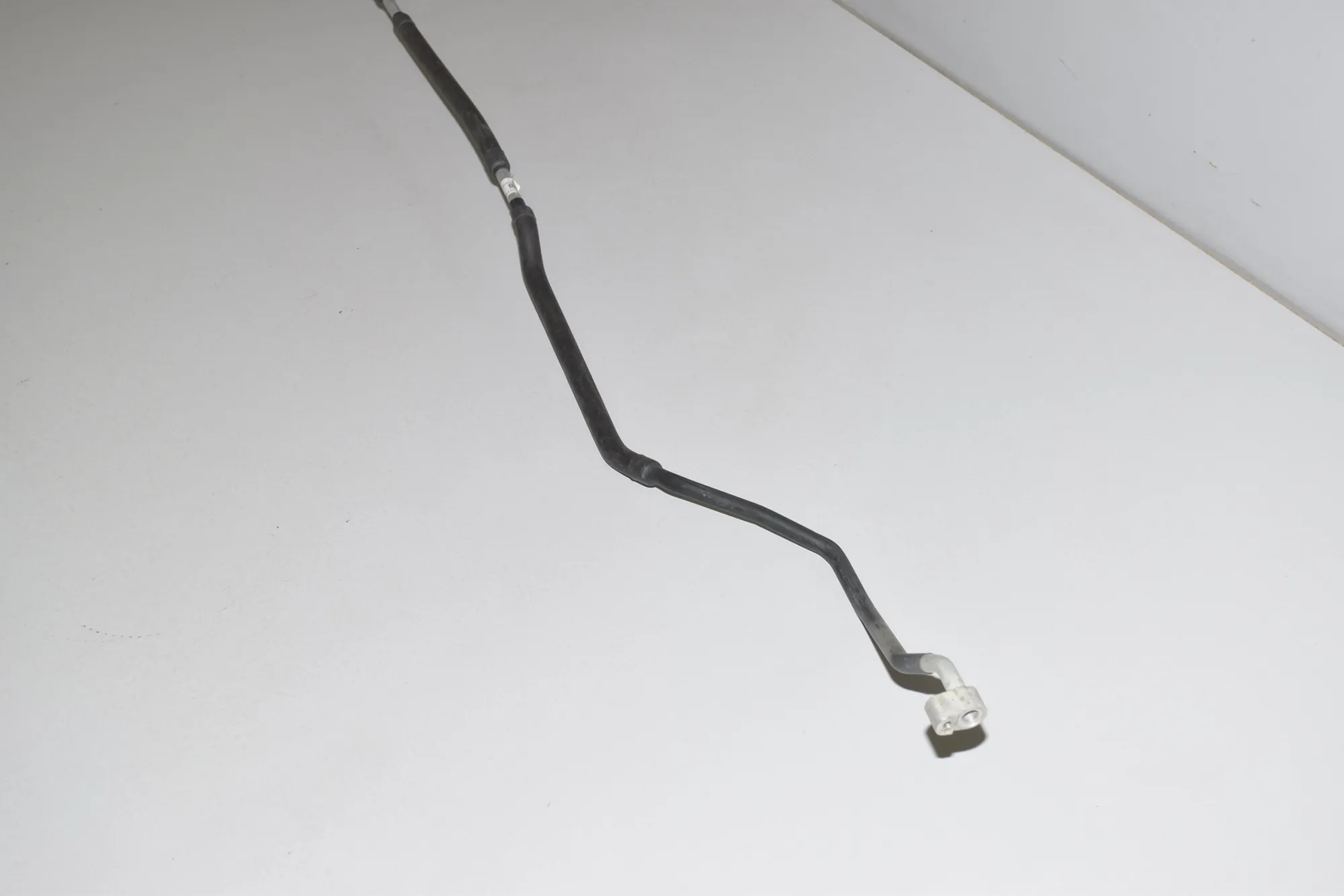 A/C Air Con Hose Pipe – OEM 64509296786 · BMW I3 i3 (I01) (2013 - 2021) Electric (2013 -, 75 kW) 2014 – 4