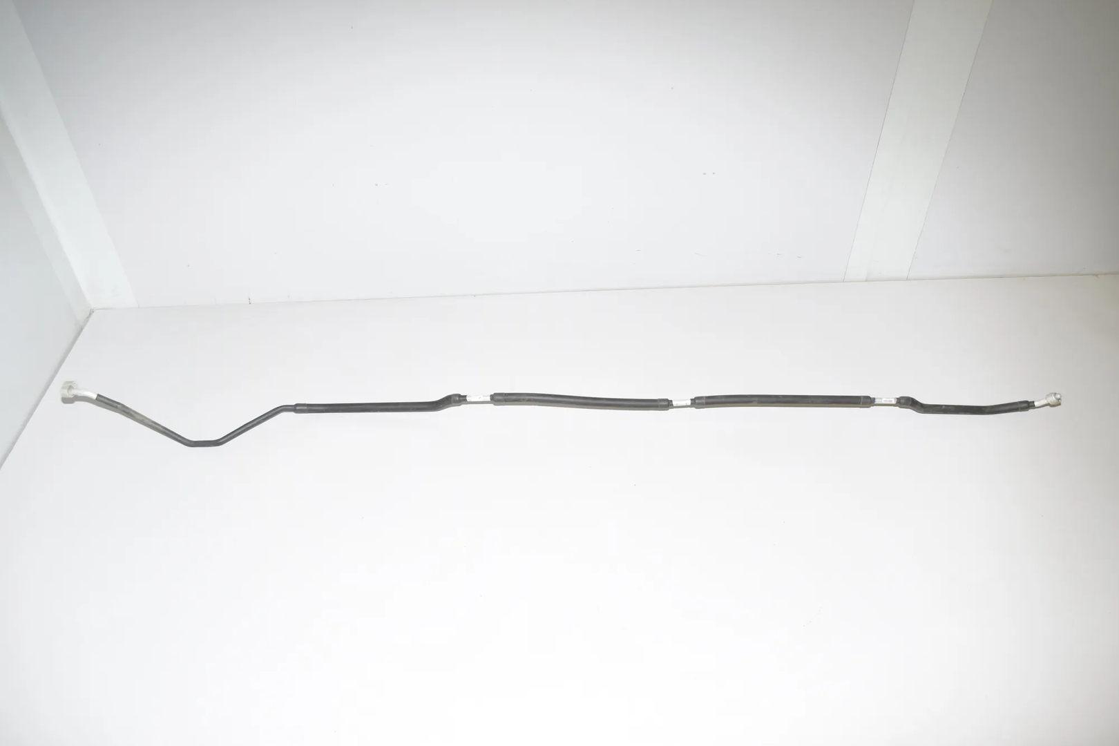 A/C Air Con Hose Pipe – OEM 64509296786 · BMW I3 i3 (I01) (2013 - 2021) Electric (2013 -, 75 kW) 2014 – 2