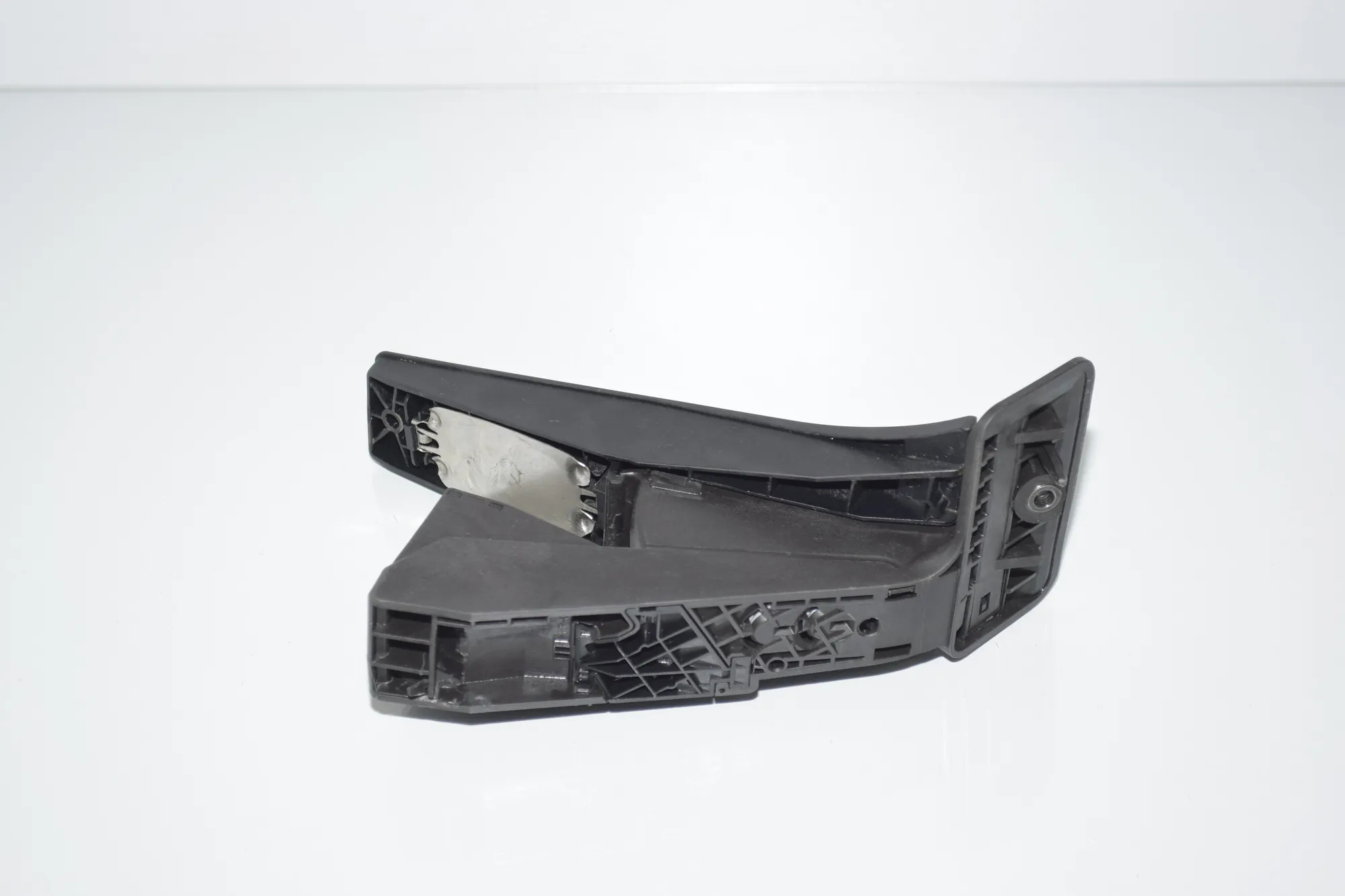 Throttle Pedal – OEM 6789998 · BMW 5 (F10) 525 d 2011 – 3