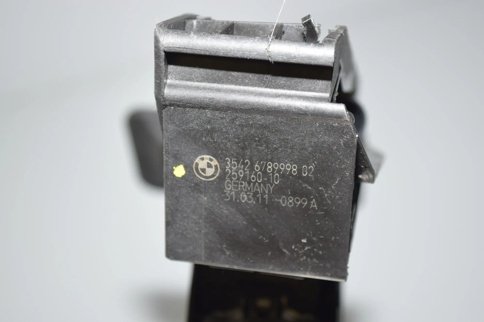 Throttle Pedal – OEM 6789998 · BMW 5 (F10) 525 d 2011 – 4