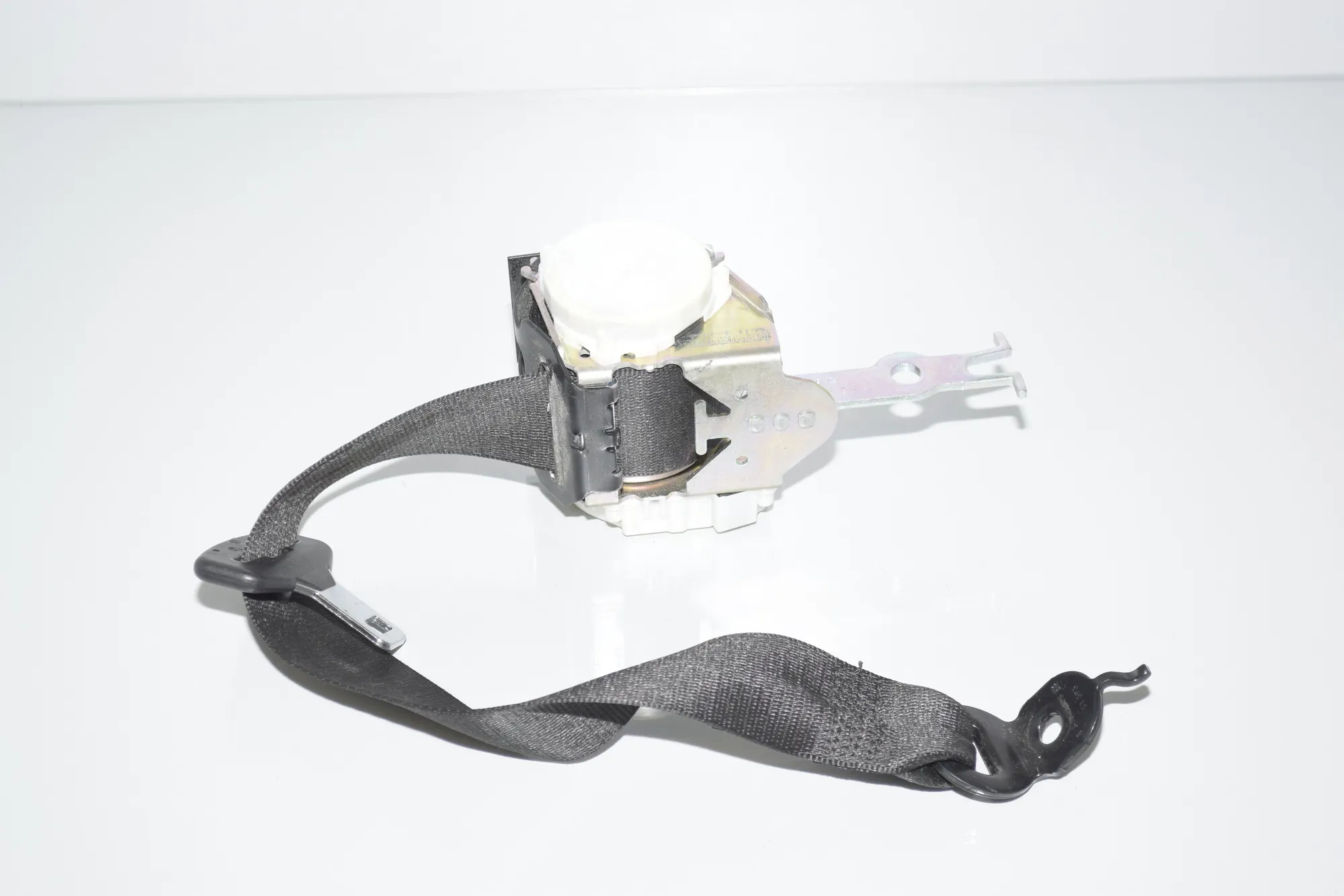 Rear Right Seatbelt – OEM 9163237 · BMW 5 (F10) 525 d 2011 – 2