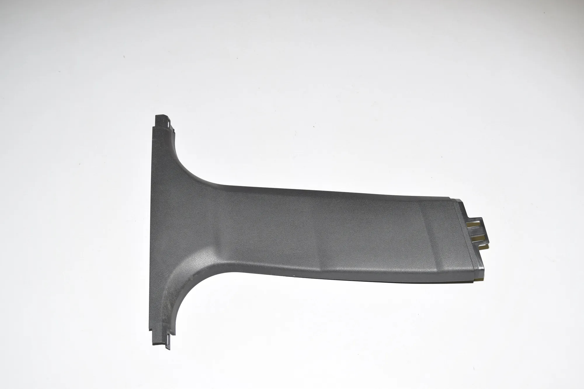 Right Side B Pillar Trim – OEM 9116352 · BMW 5 (F10) 525 d 2011 – 2