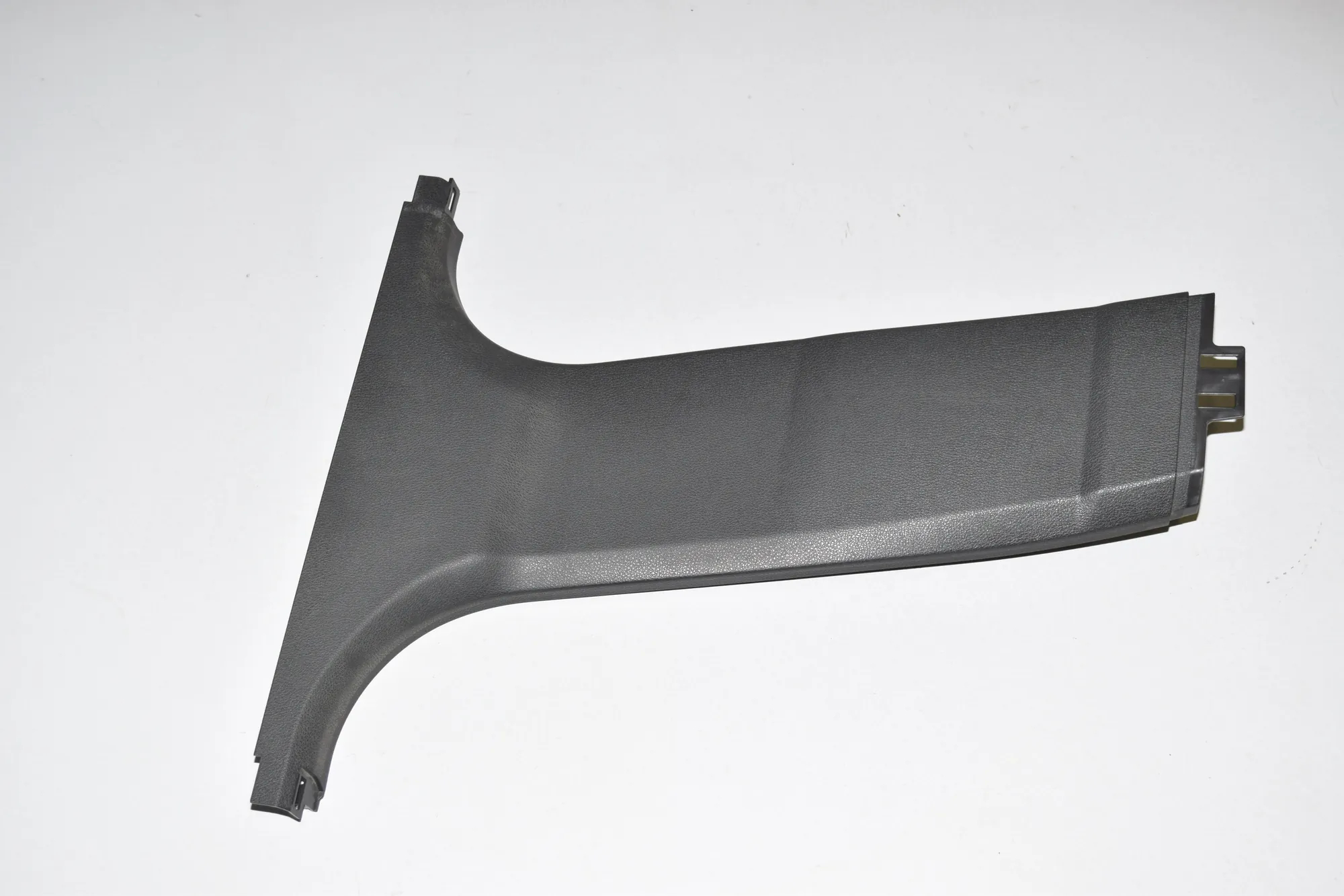 Left Side B Pillar Trim – OEM 9116351 · BMW 5 (F10) 525 d 2011