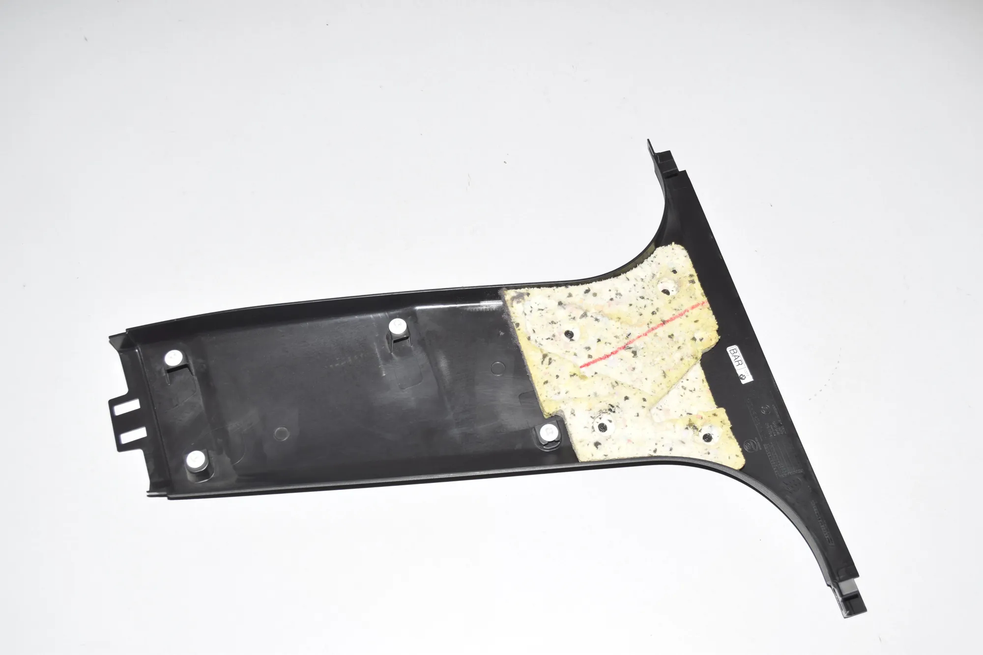 Left Side B Pillar Trim – OEM 9116351 · BMW 5 (F10) 525 d 2011 – 3
