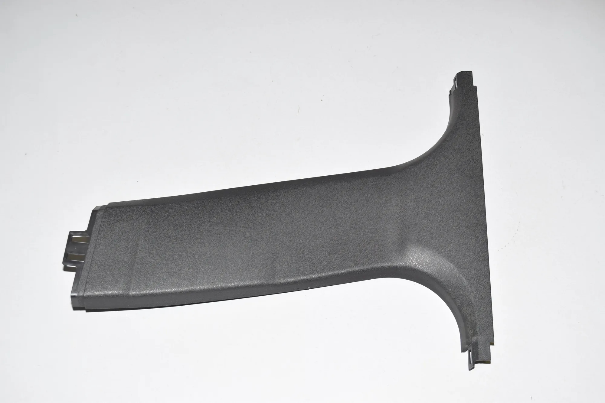 Left Side B Pillar Trim – OEM 9116351 · BMW 5 (F10) 525 d 2011 – 2