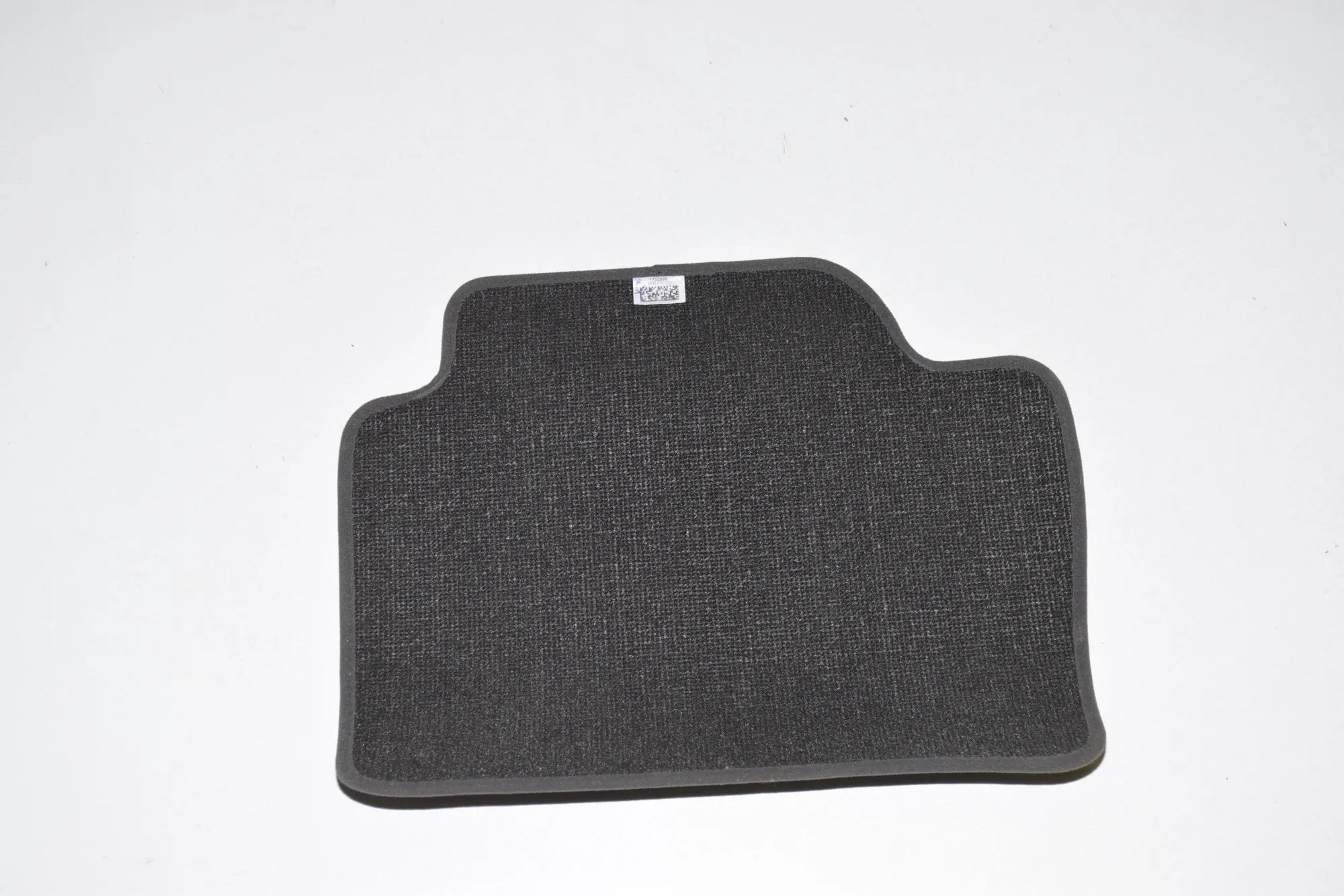 Floor Mat Set – OEM 1732526 · BMW 4 Gran Coupe (F36) BMW 4 Gran Coupe (F36) 440 i xDrive 2016 – 3
