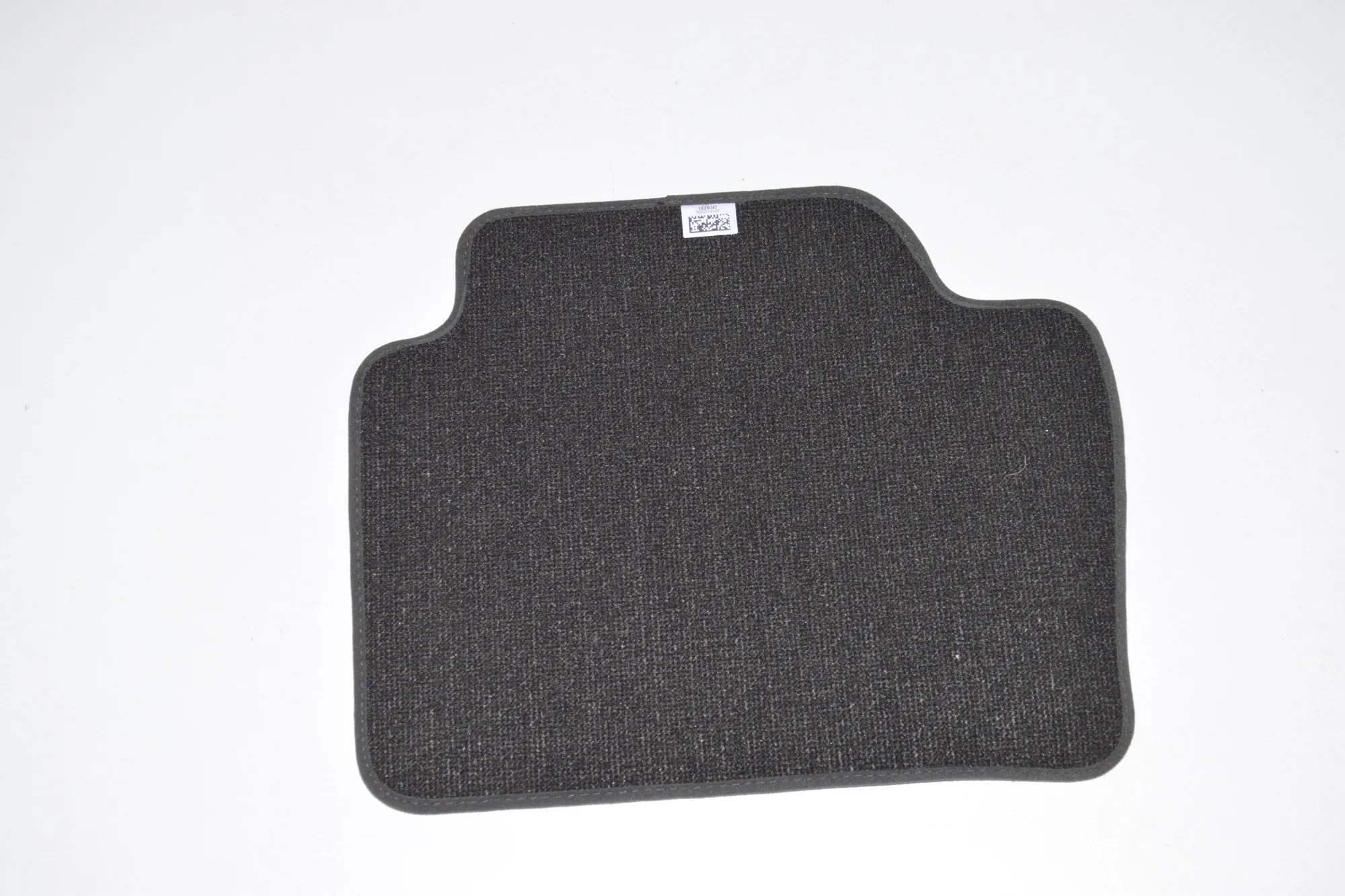 Floor Mat Set – OEM 1635047 · BMW 4 Gran Coupe (F36) 440 i xDrive 2016 – 4