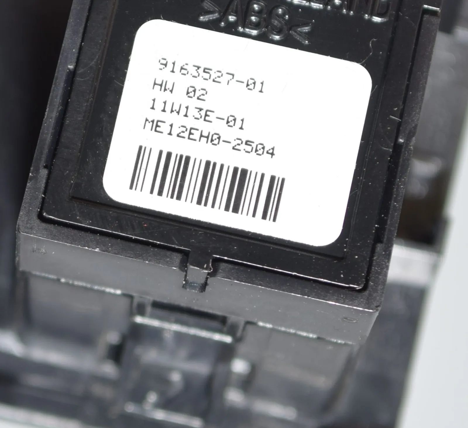 Front Right Door Window Switch – OEM 9163527 · BMW 5 (F10) 525 d 2011 – 6