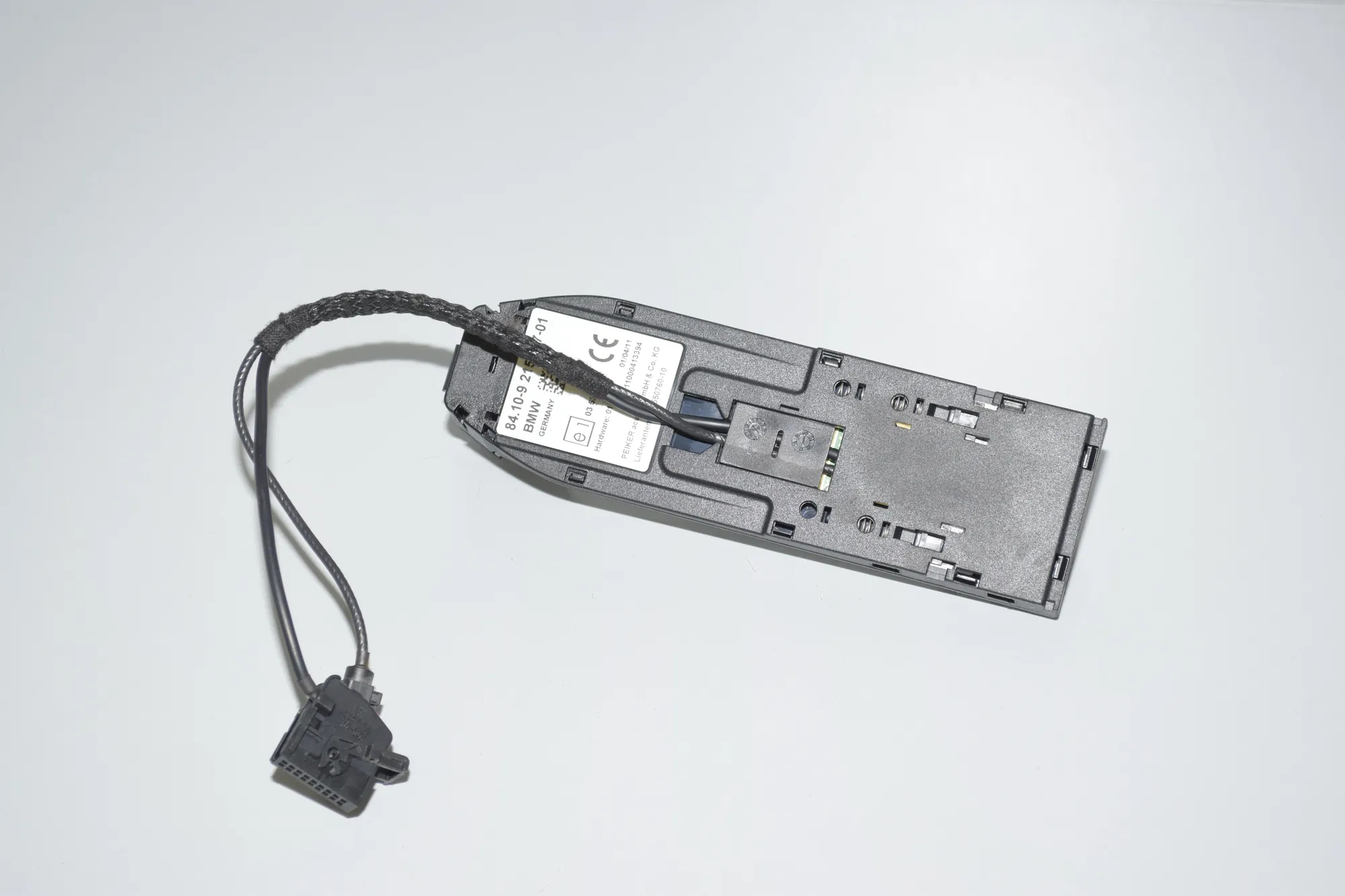 Phone Control Unit – OEM 9215827 · BMW 5 (F10) 525 d 2011 – 3
