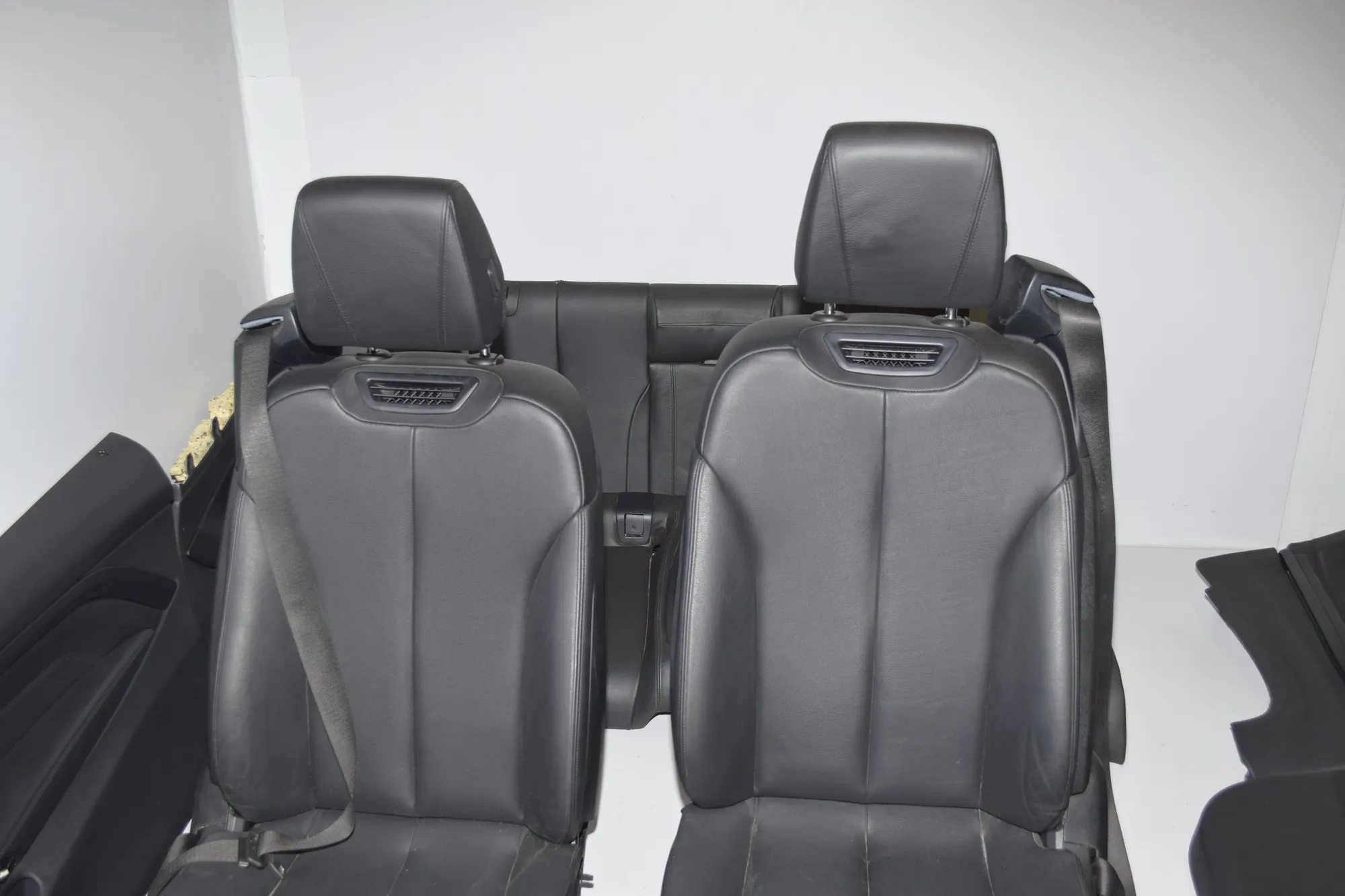 Seat set · BMW 4 Cabrio (F33, F83) BMW 4 Cabrio (F33, F83) 425 d 2014 – 6