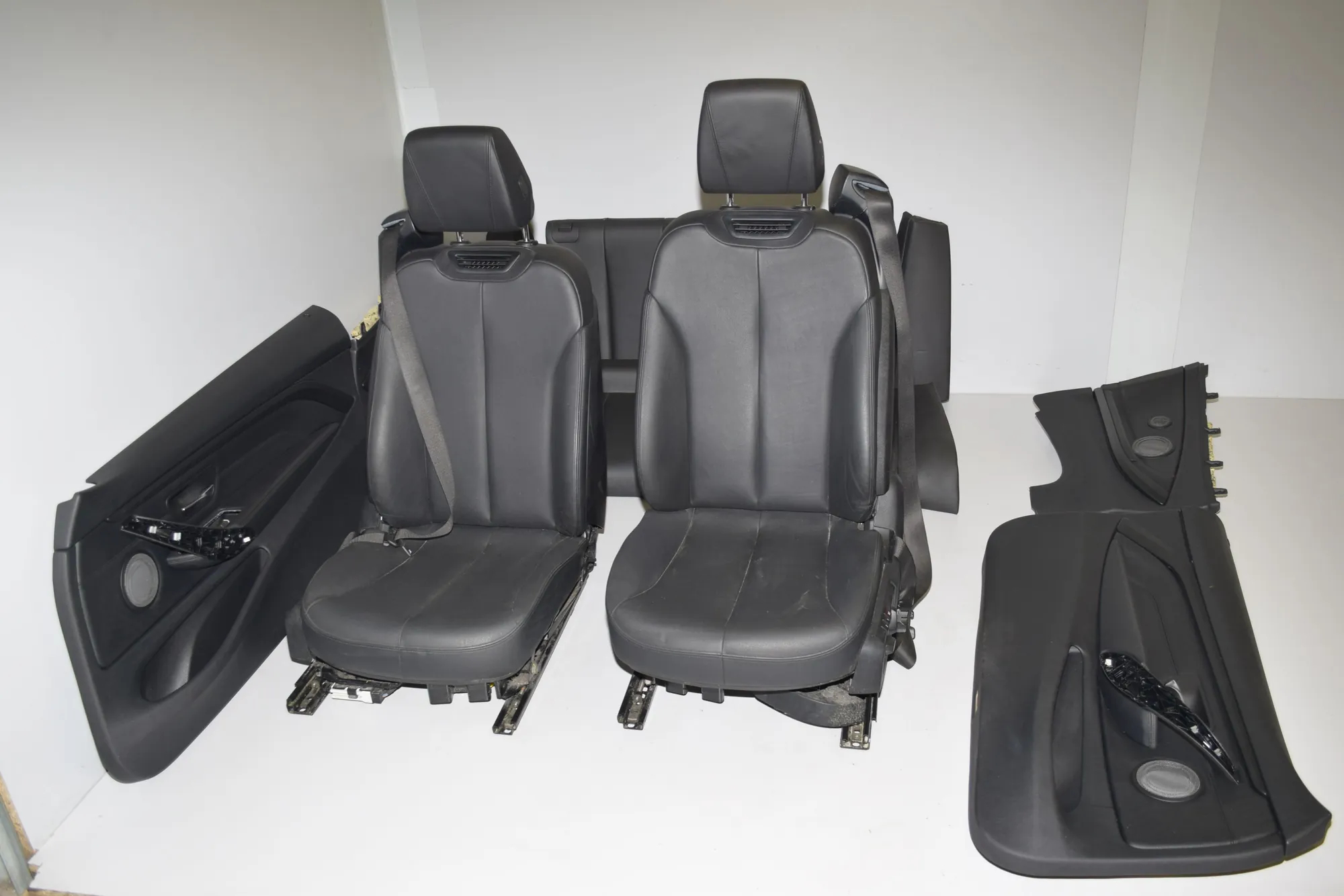 Seat set · BMW 4 Cabrio (F33, F83) BMW 4 Cabrio (F33, F83) 425 d 2014