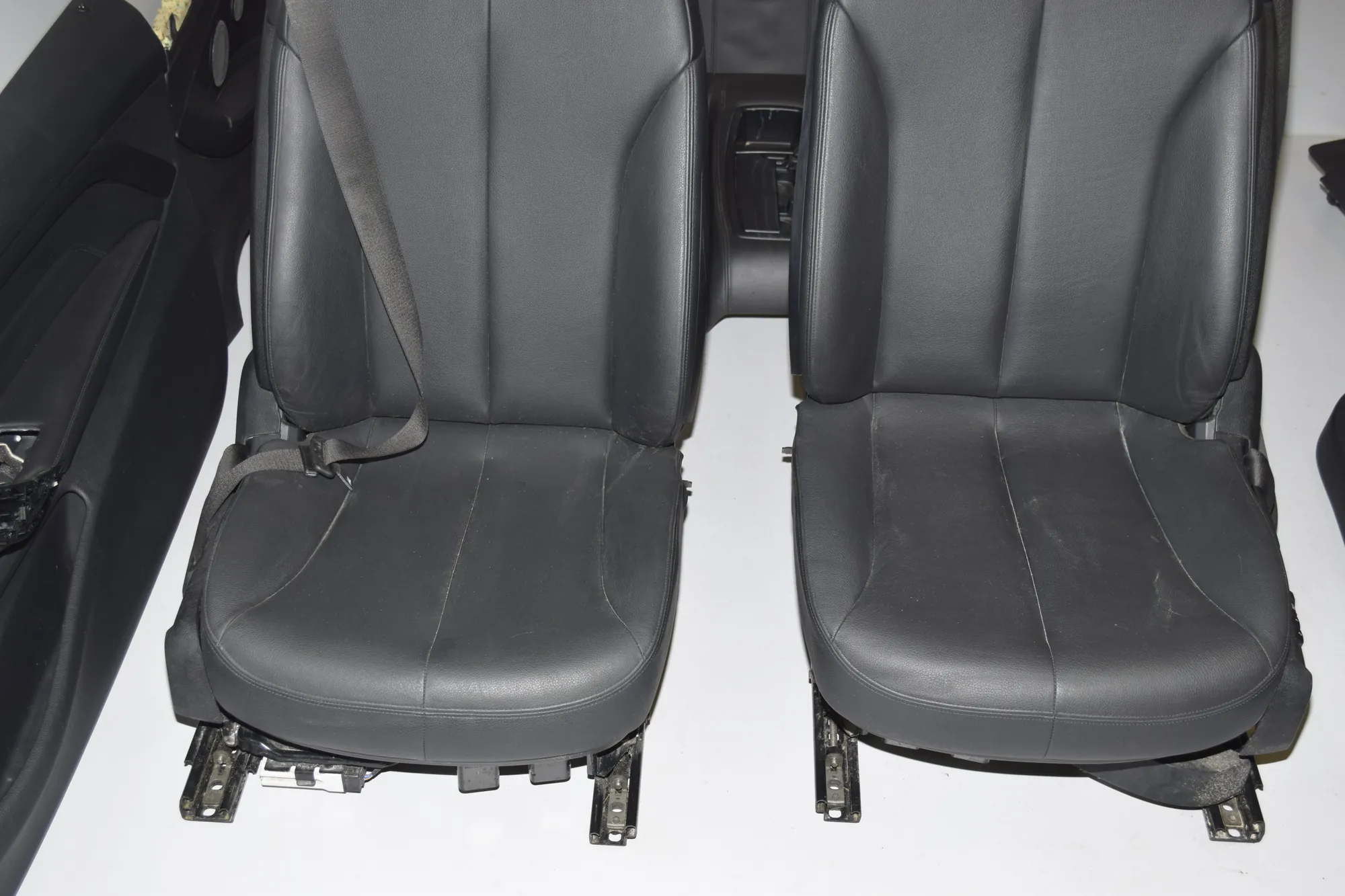 Seat set · BMW 4 Cabrio (F33, F83) BMW 4 Cabrio (F33, F83) 425 d 2014 – 7
