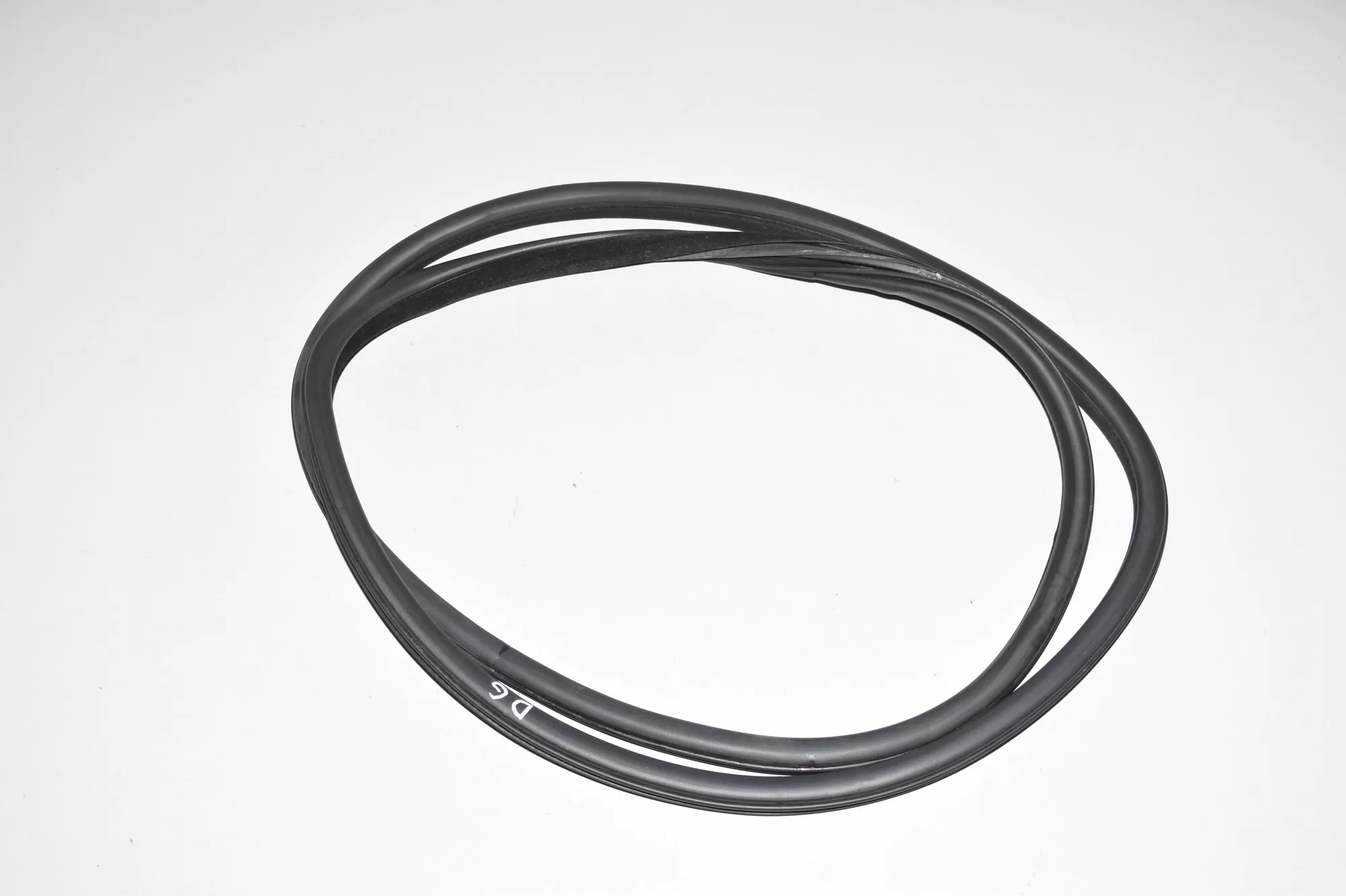 Rear Right Door Seal Rubber – OEM 51727182288 · BMW 5 (F10) 525 d 2011 – 3