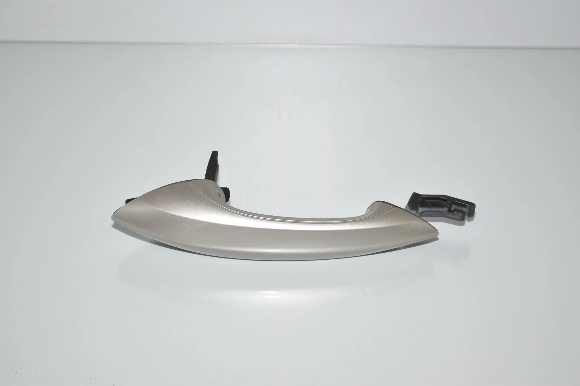 Front Right Door Exterior Handle – OEM 51227276242 · BMW 5 (F10) 525 d 2011