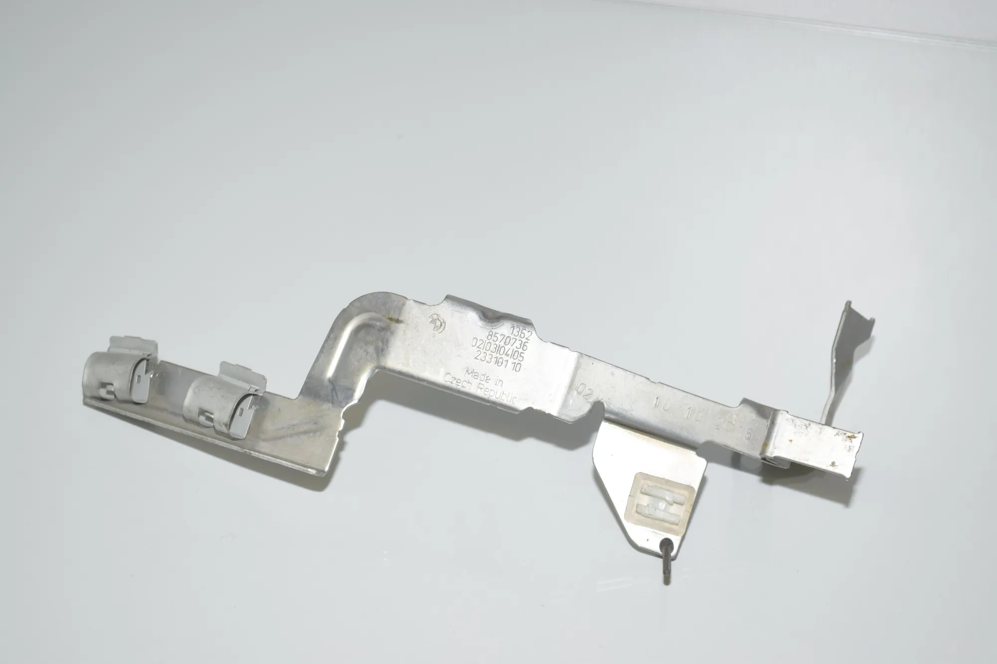 Bracket – OEM 13628570736 · BMW 3 (F30, F80) BMW 3 (F30, F80) 316 d 2014