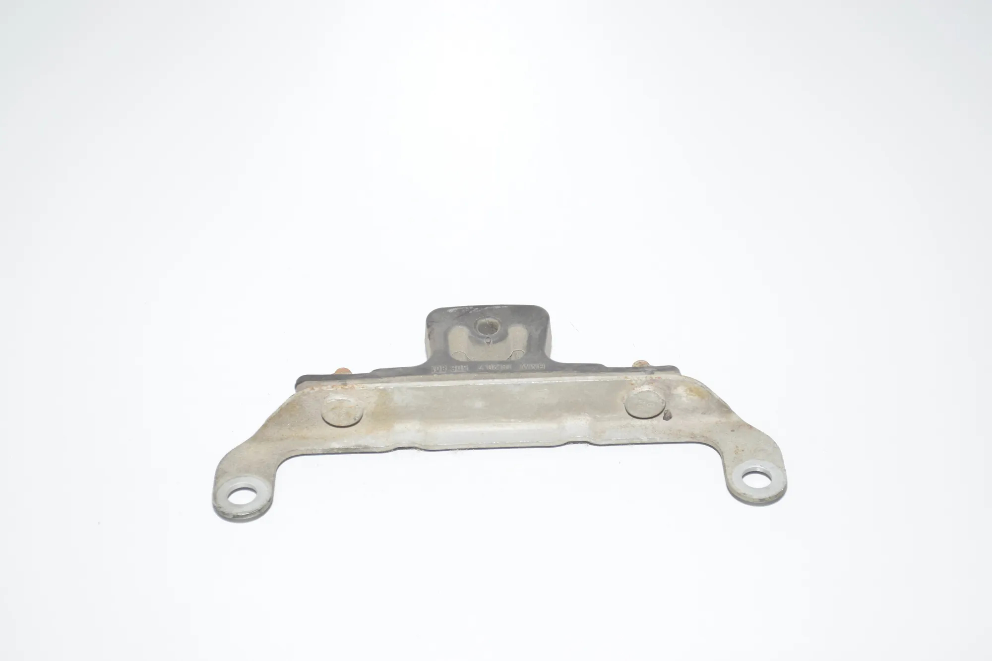 Exhaust Holder – OEM 18207505801 · BMW 5 (E60) BMW 5 (E60) 540 i 2006 – 4