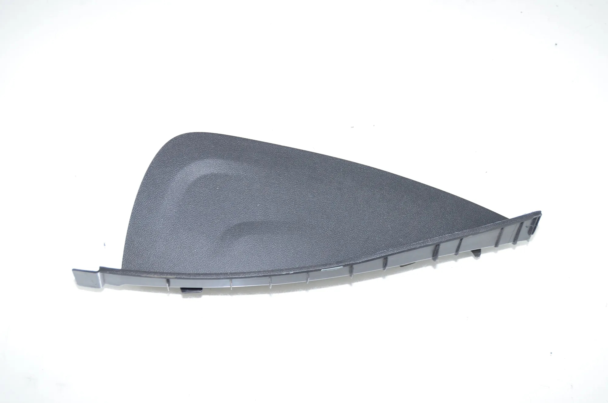 Dashboard Side Trim – OEM 9363473 · BMW iX3 (G08) BMW iX3 (G08) Electric (286 HP) 2022 – 2