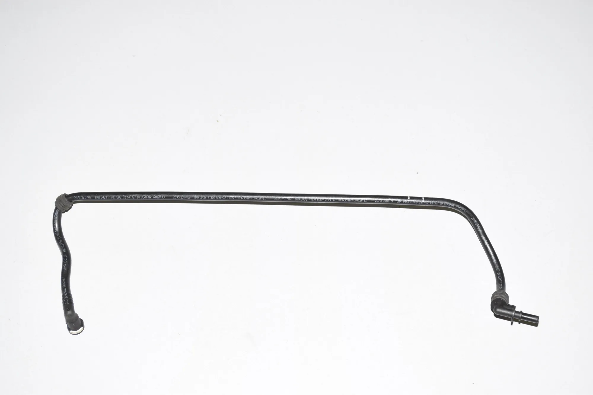 Vacuum Tube – OEM 34337800696 · BMW 3 Cabrio (E93) BMW 3 Cabrio (E93) 320 d 2007 – 4