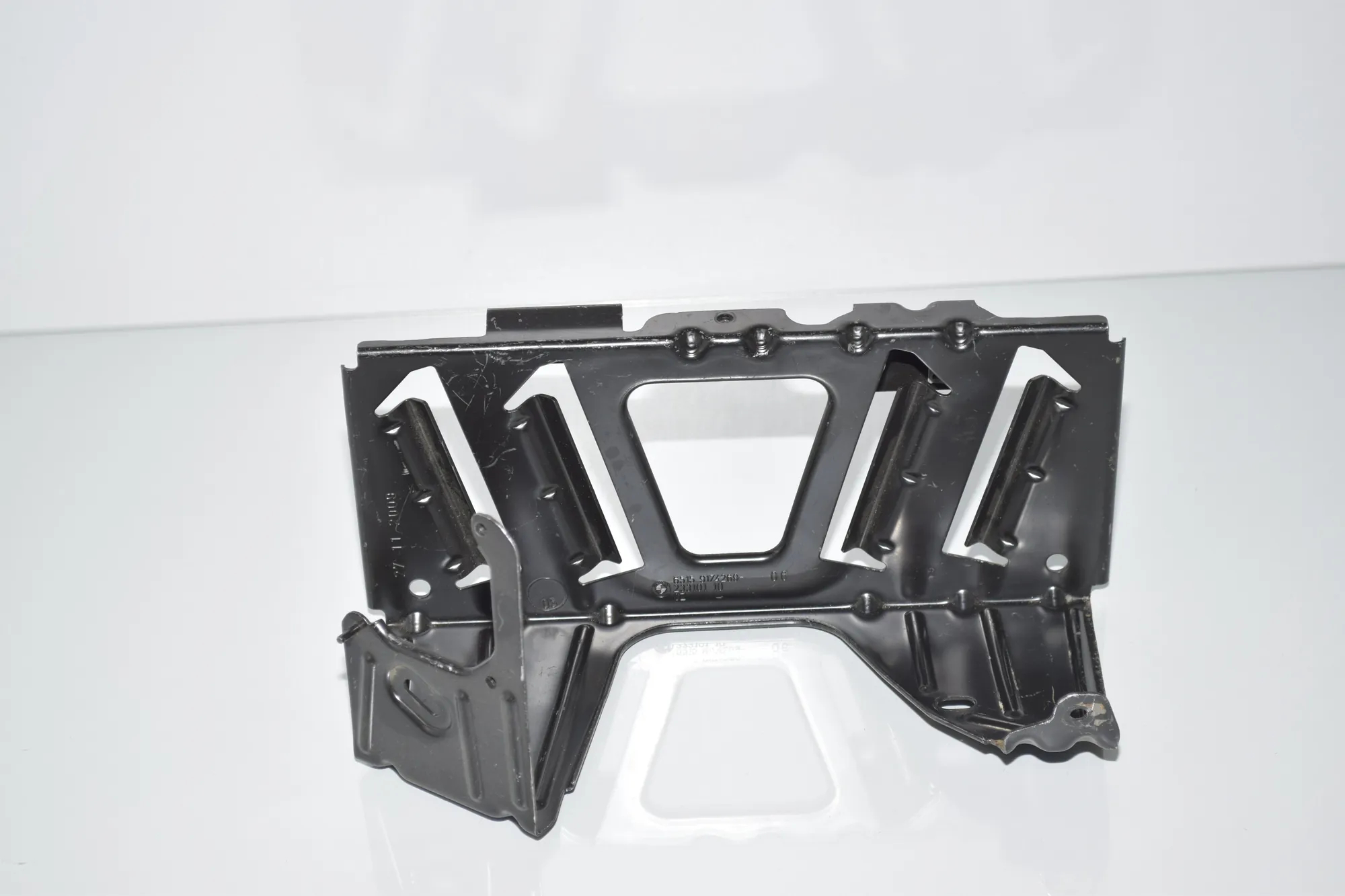 Bracket – OEM 65159174269 · BMW 6 Gran Coupe (F06) BMW 6 Gran Coupe (F06) 640 d 2011 – 3