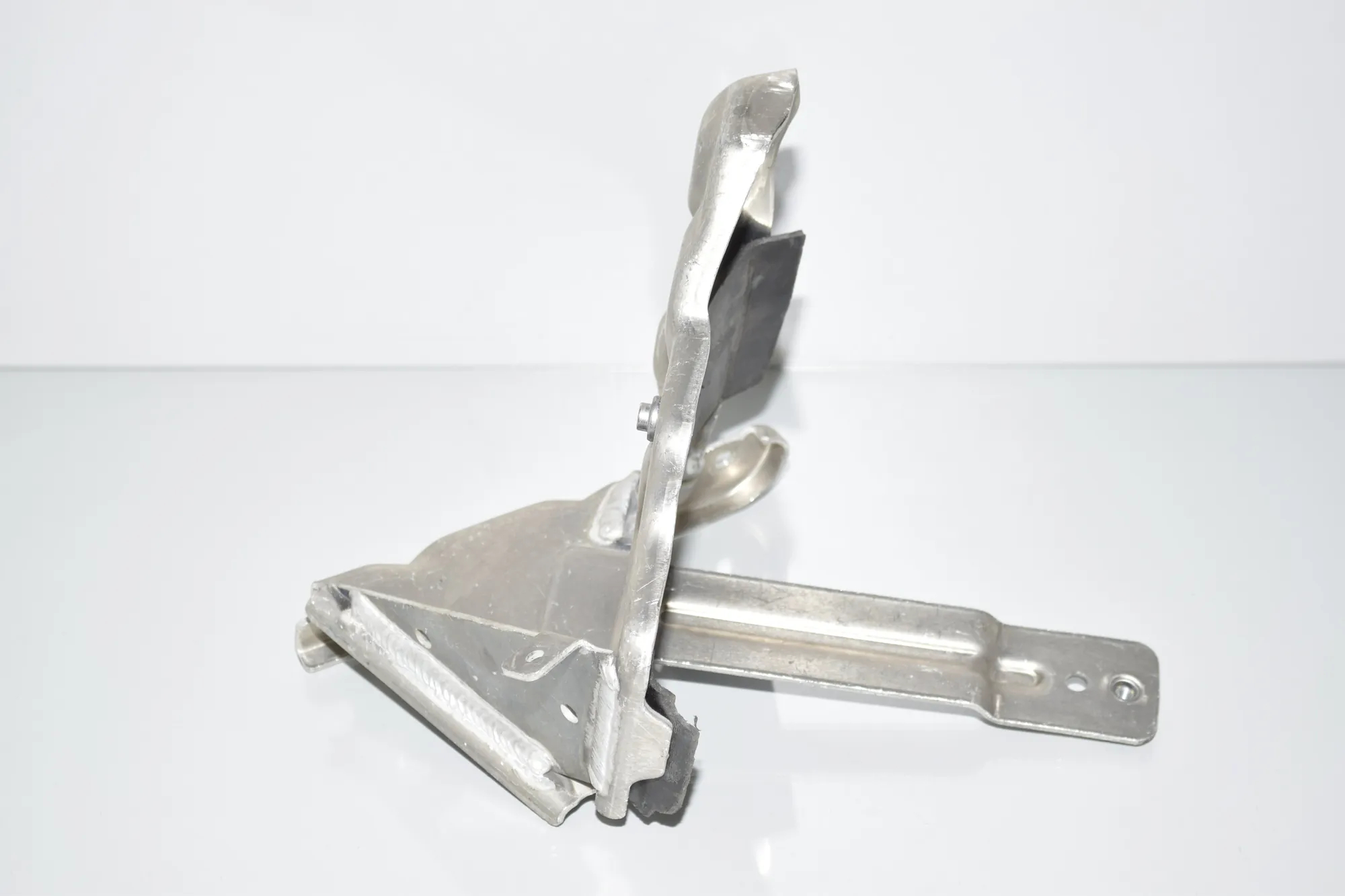 Battery Holder Tray – OEM 61218602813 · BMW i3 (I01) BMW i3 (I01) Electric 2013 – 2