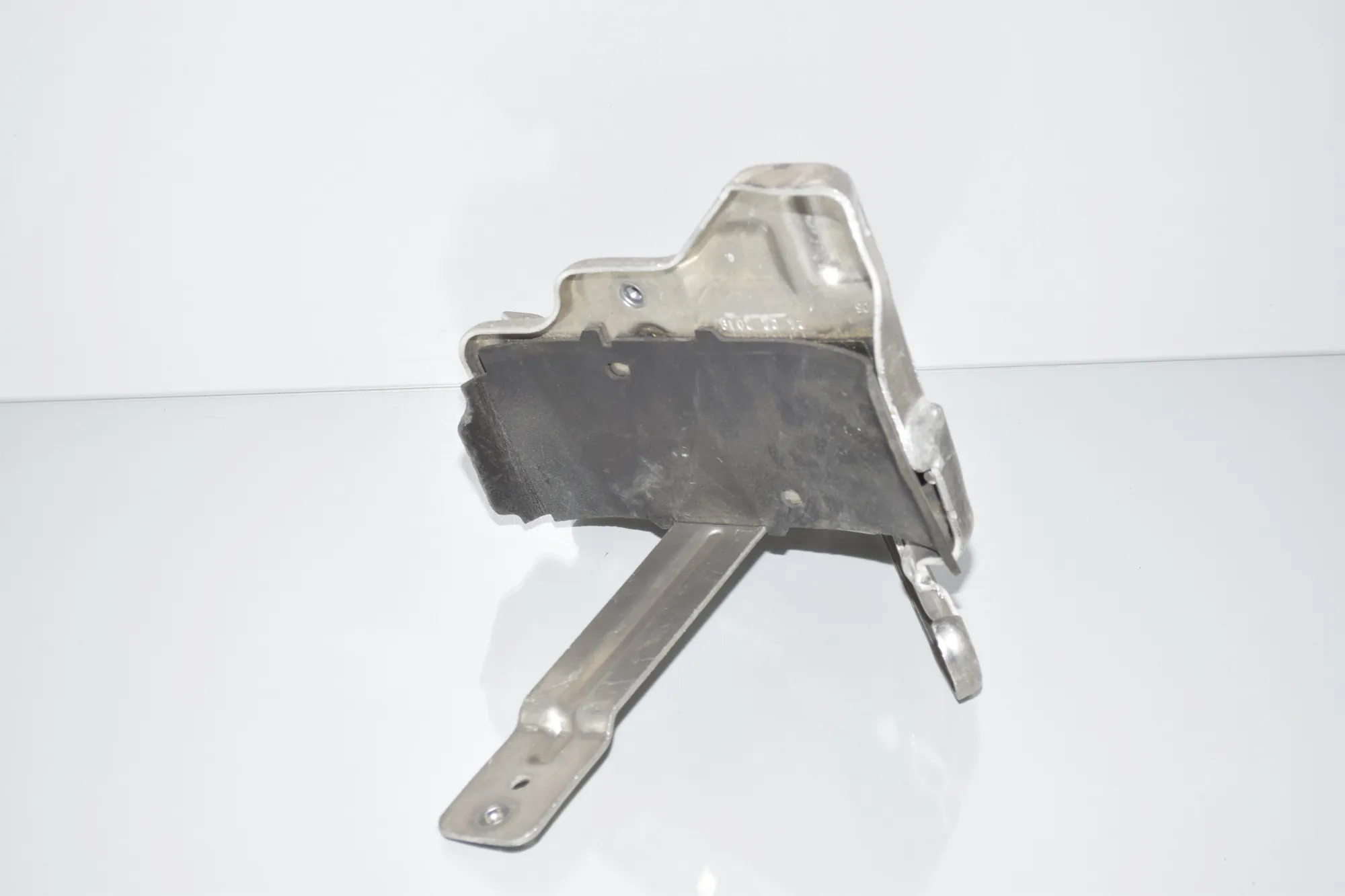 Battery Holder Tray – OEM 61218602813 · BMW i3 (I01) BMW i3 (I01) Electric 2013 – 3