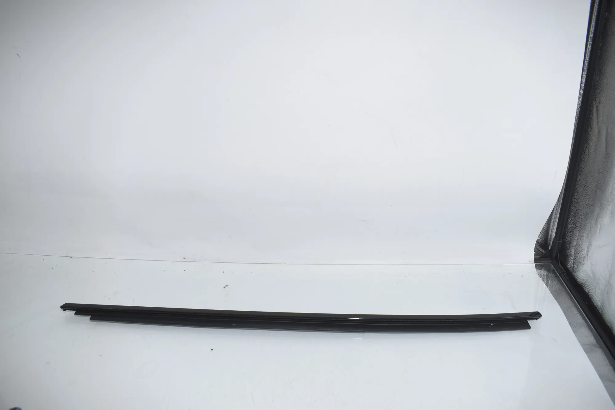 Rear Left Door Window Strip – OEM 7410039 · BMW iX3 (G08) BMW iX3 (G08) Electric (286 HP) 2020