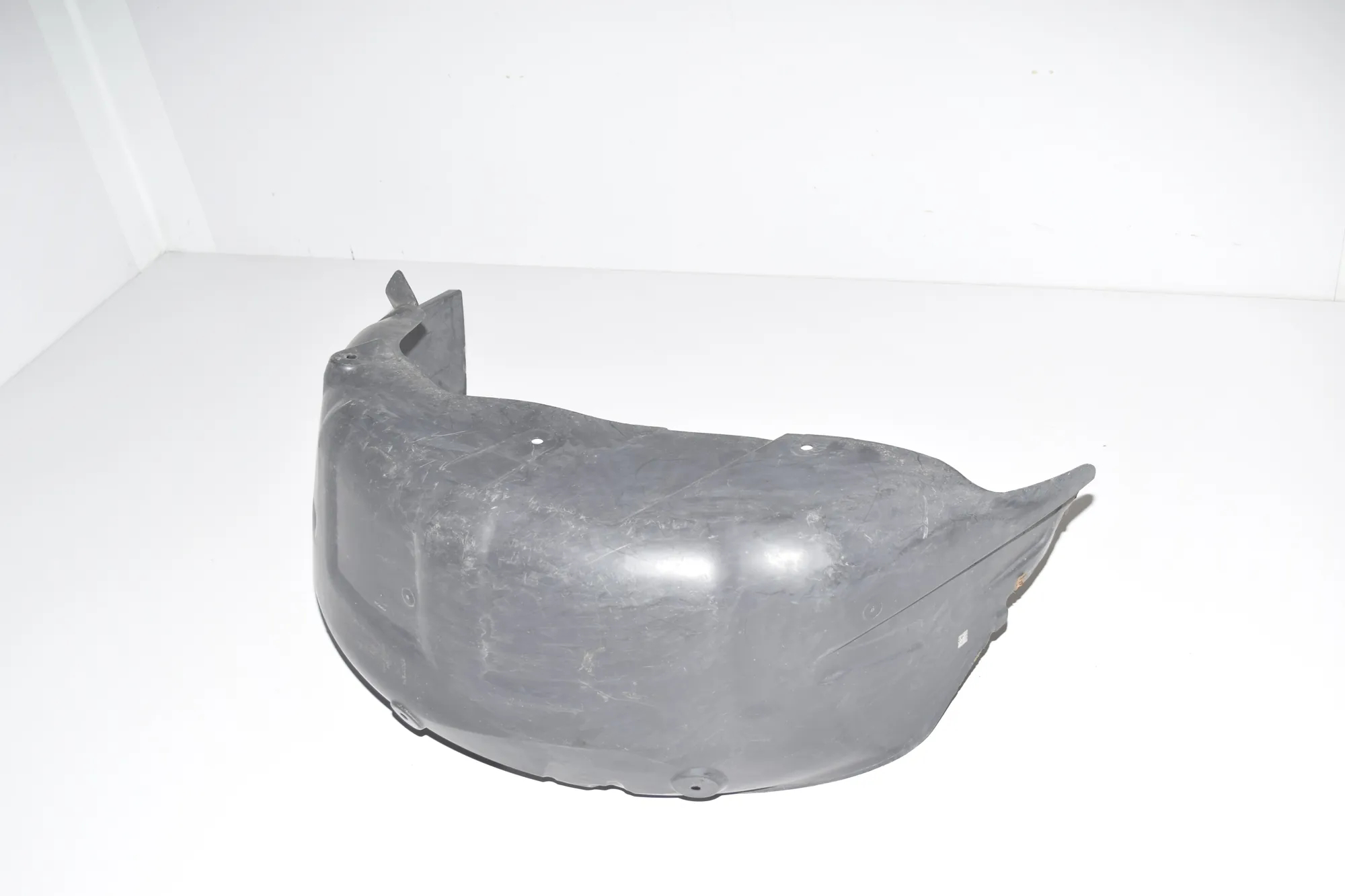 Rear Right Arch Liner – OEM CLF500042 · LAND ROVER RANGE ROVER SPORT (L320) LAND ROVER RANGE ROVER SPORT (L320) 3.6 D 4x4 2008 – 2