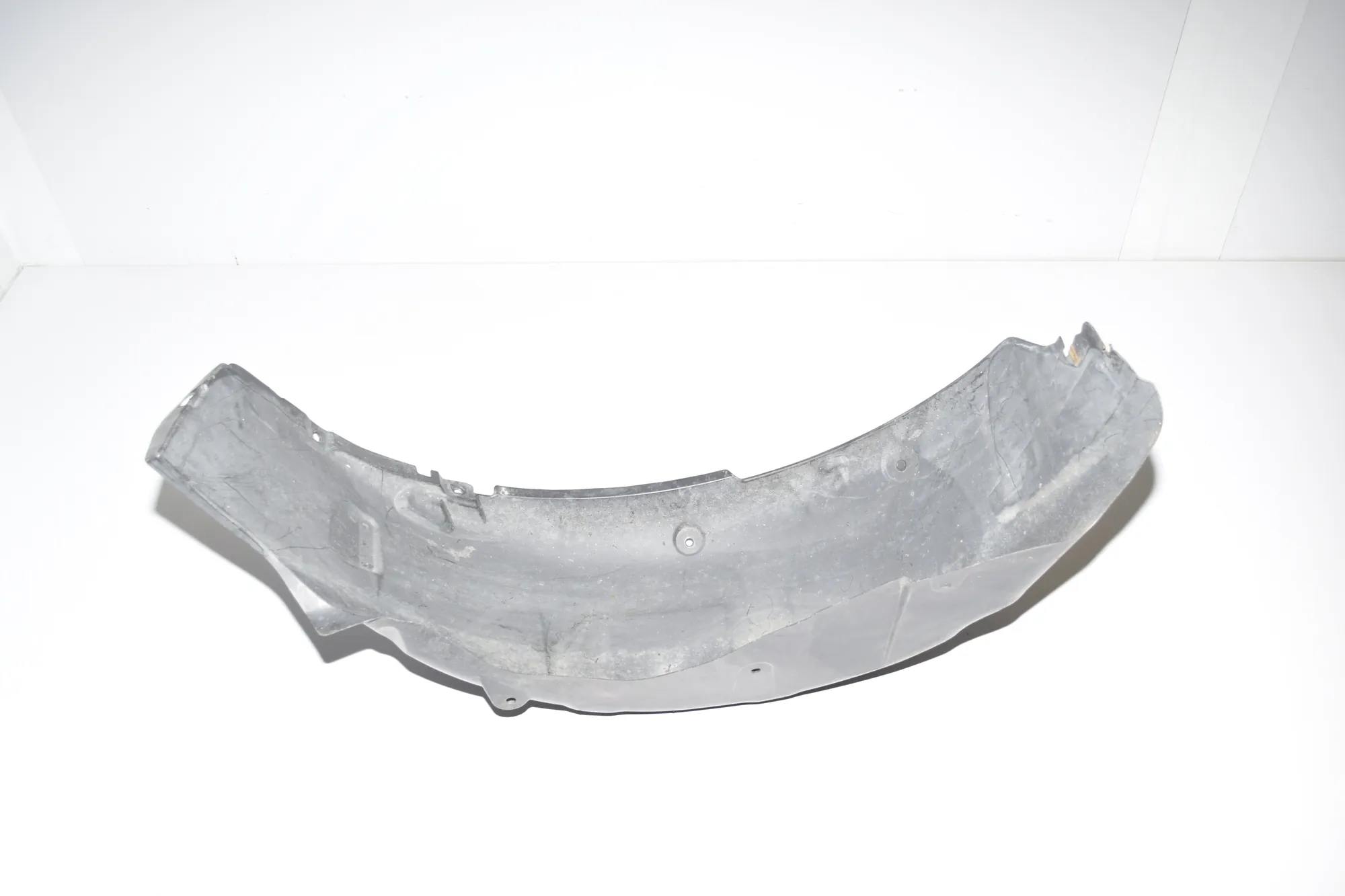 Rear Right Arch Liner – OEM CLF500042 · LAND ROVER RANGE ROVER SPORT (L320) LAND ROVER RANGE ROVER SPORT (L320) 3.6 D 4x4 2008 – 3